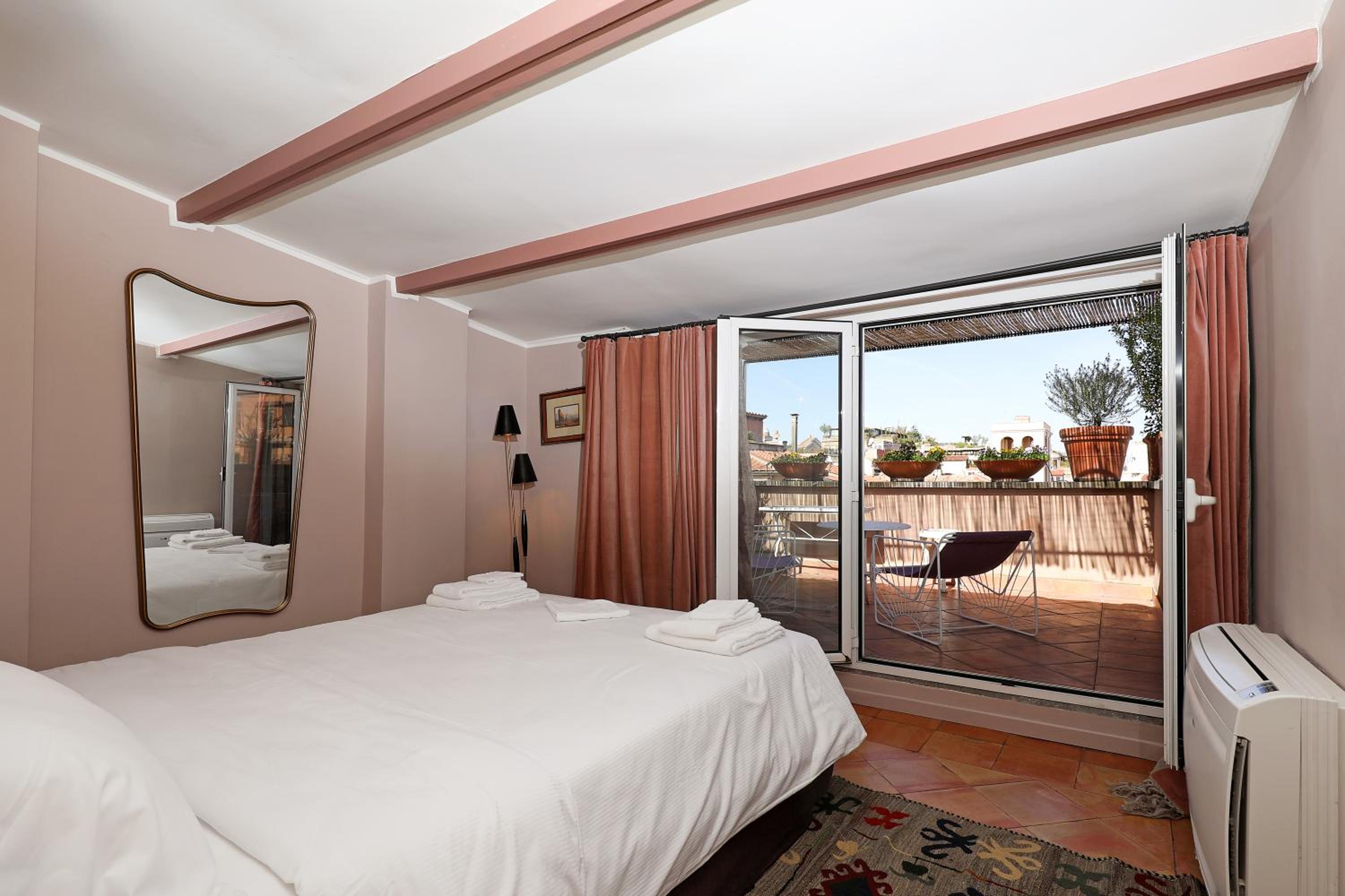 Three-Bedroom Apartment with Balcony