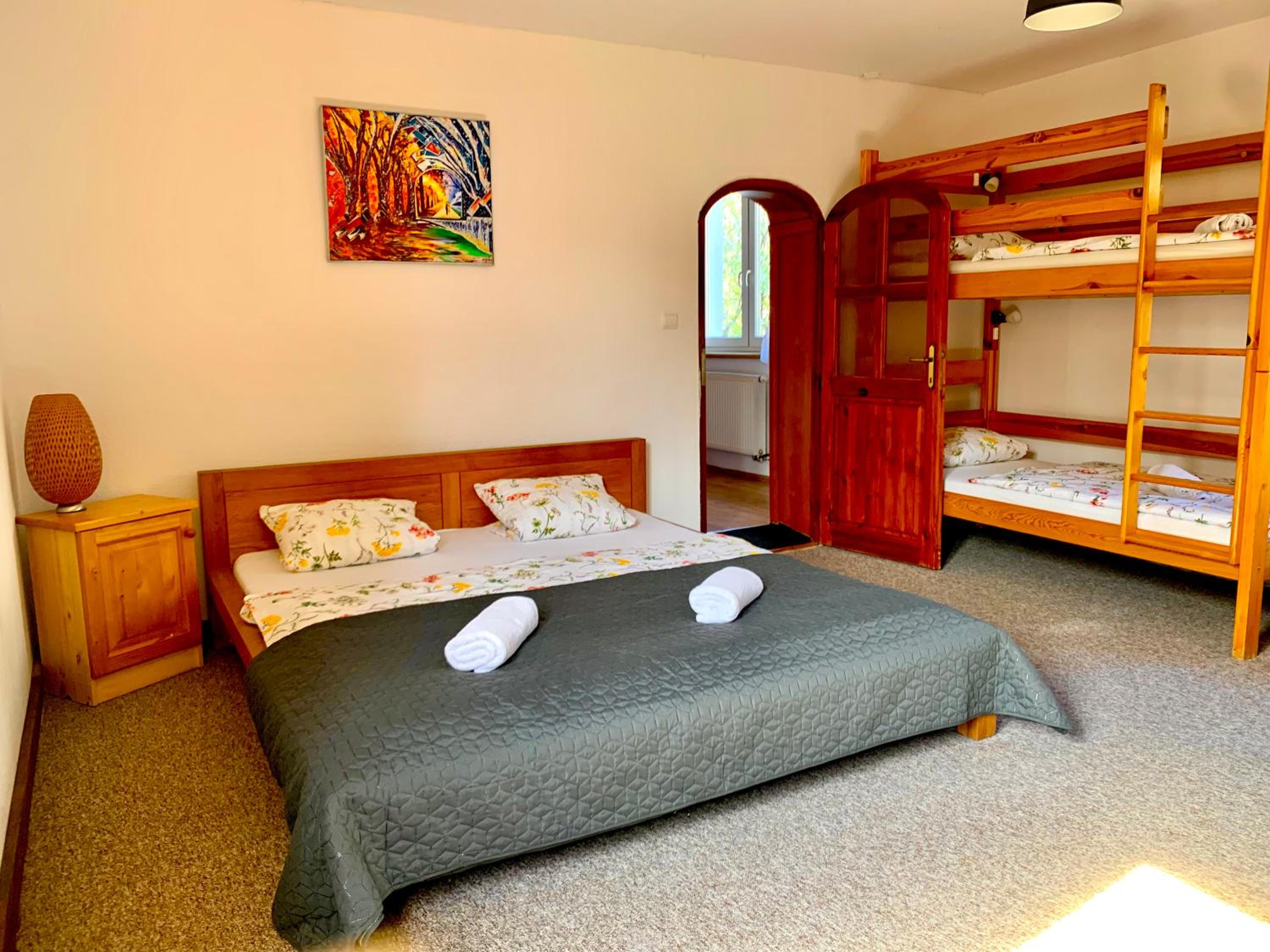 One-Bedroom Apartment - Photo 6