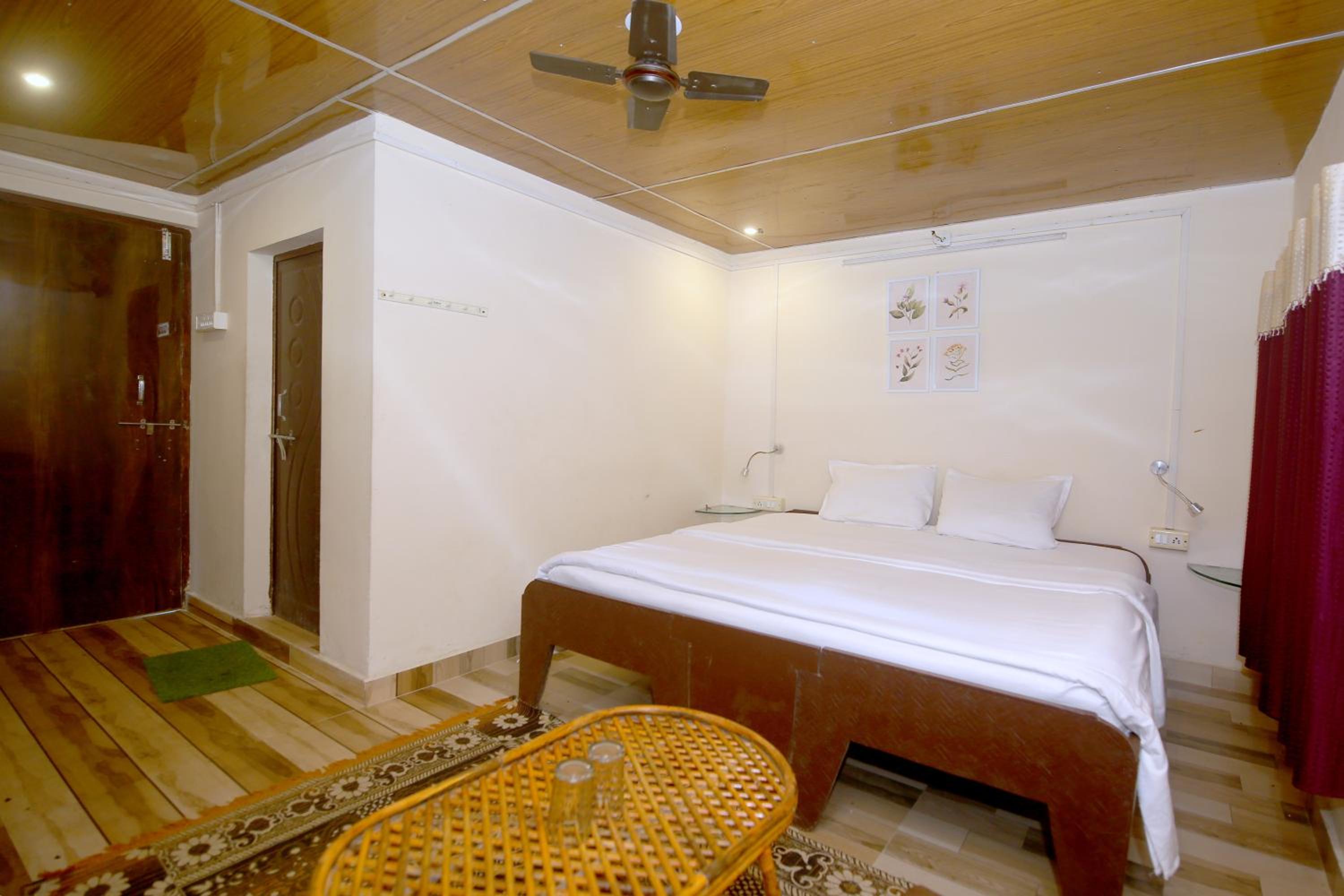 Standard Double Room photo 1