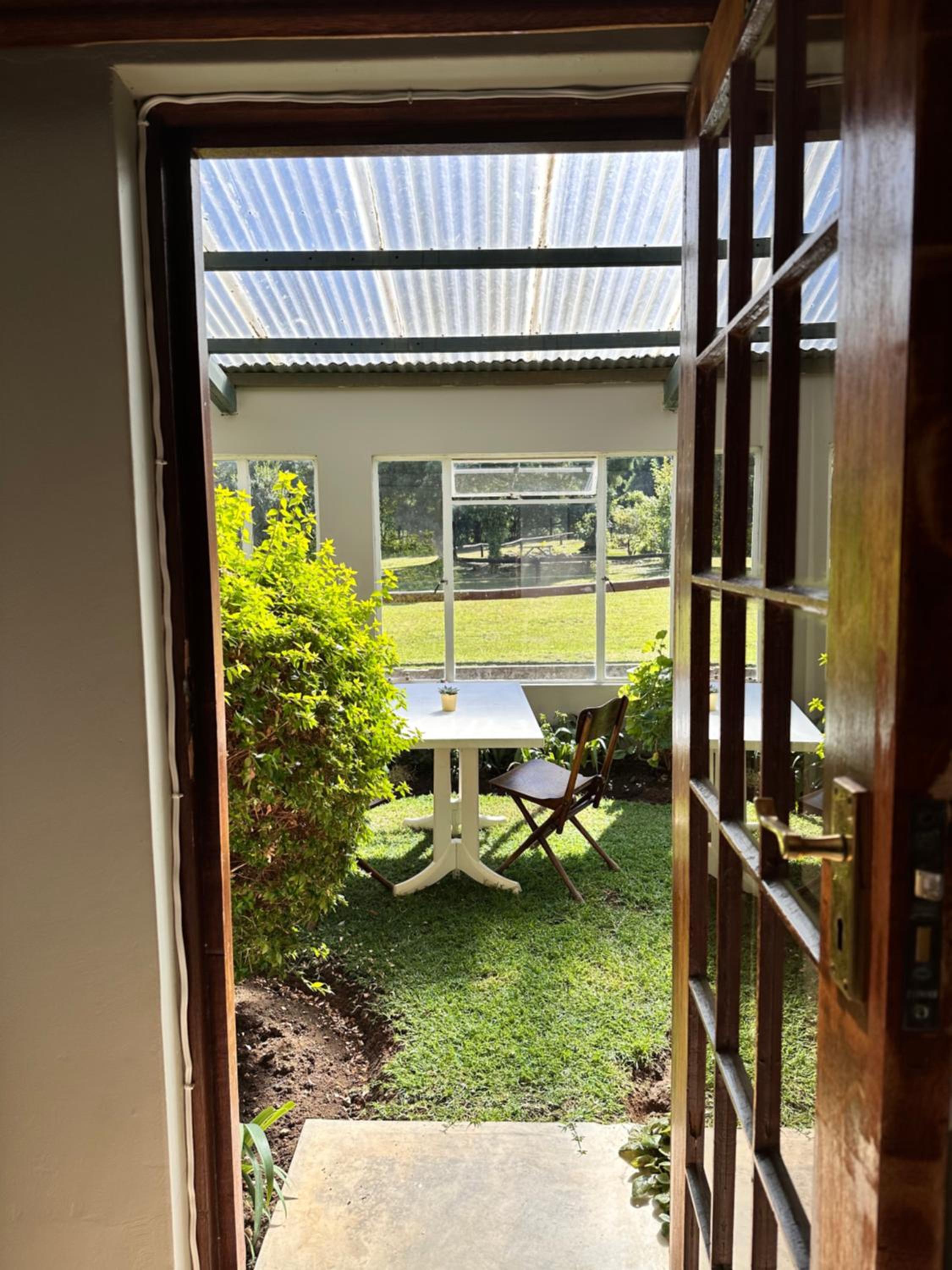  Standard Pet-friendly Triple sleeper with conservatory garden - Photo 3