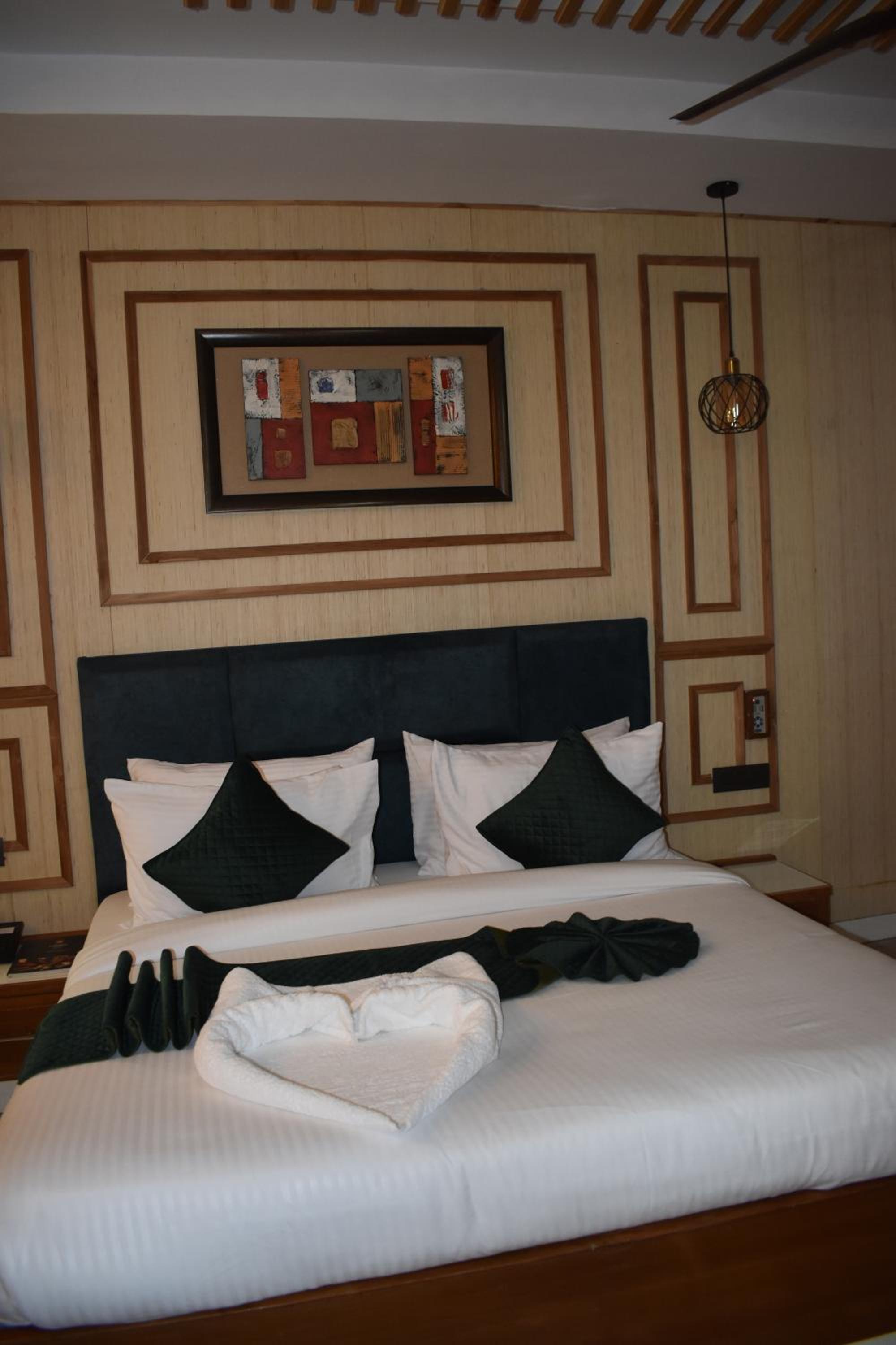 Executive Suite photo 1