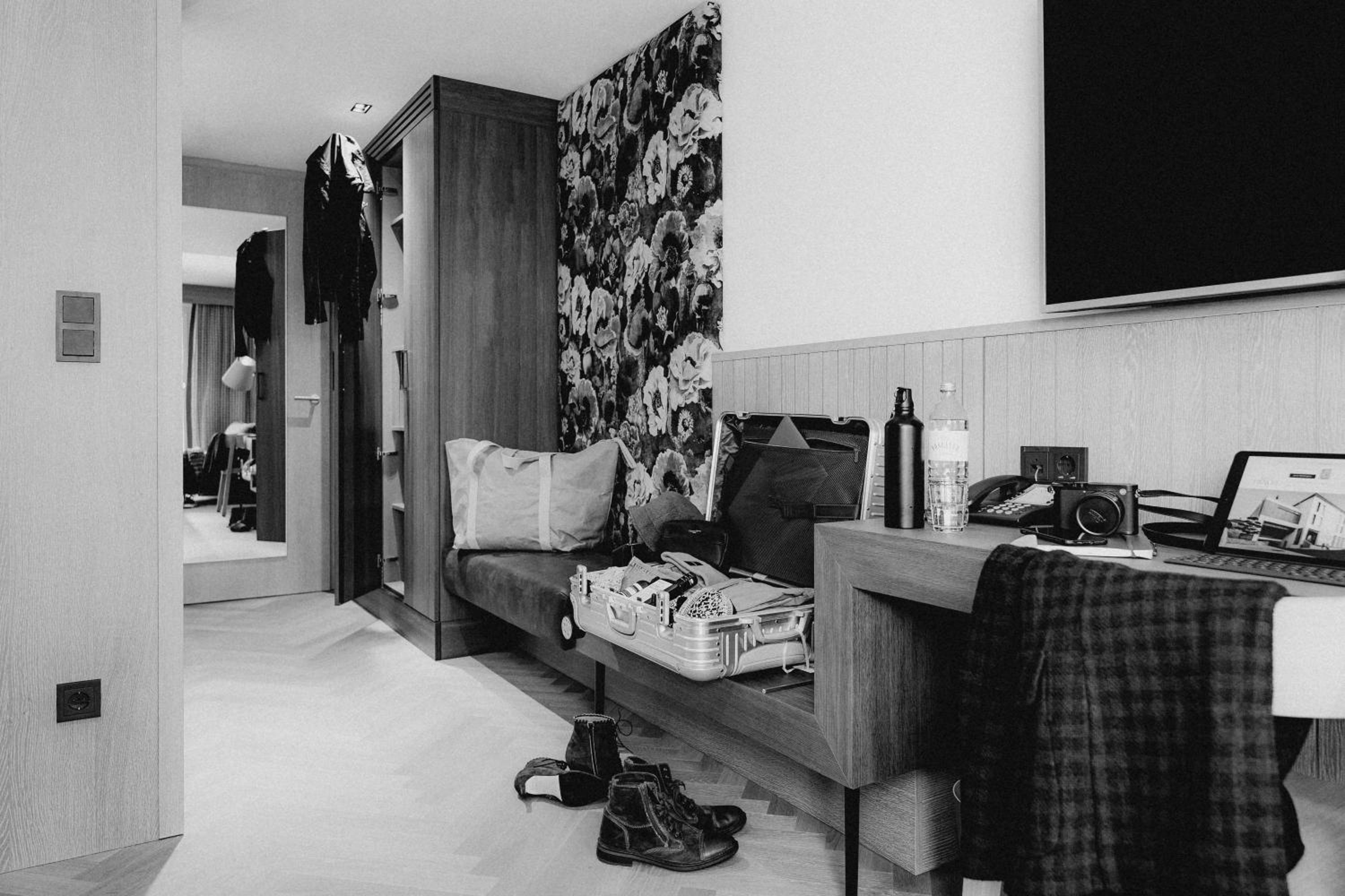 Standard King Room photo 2