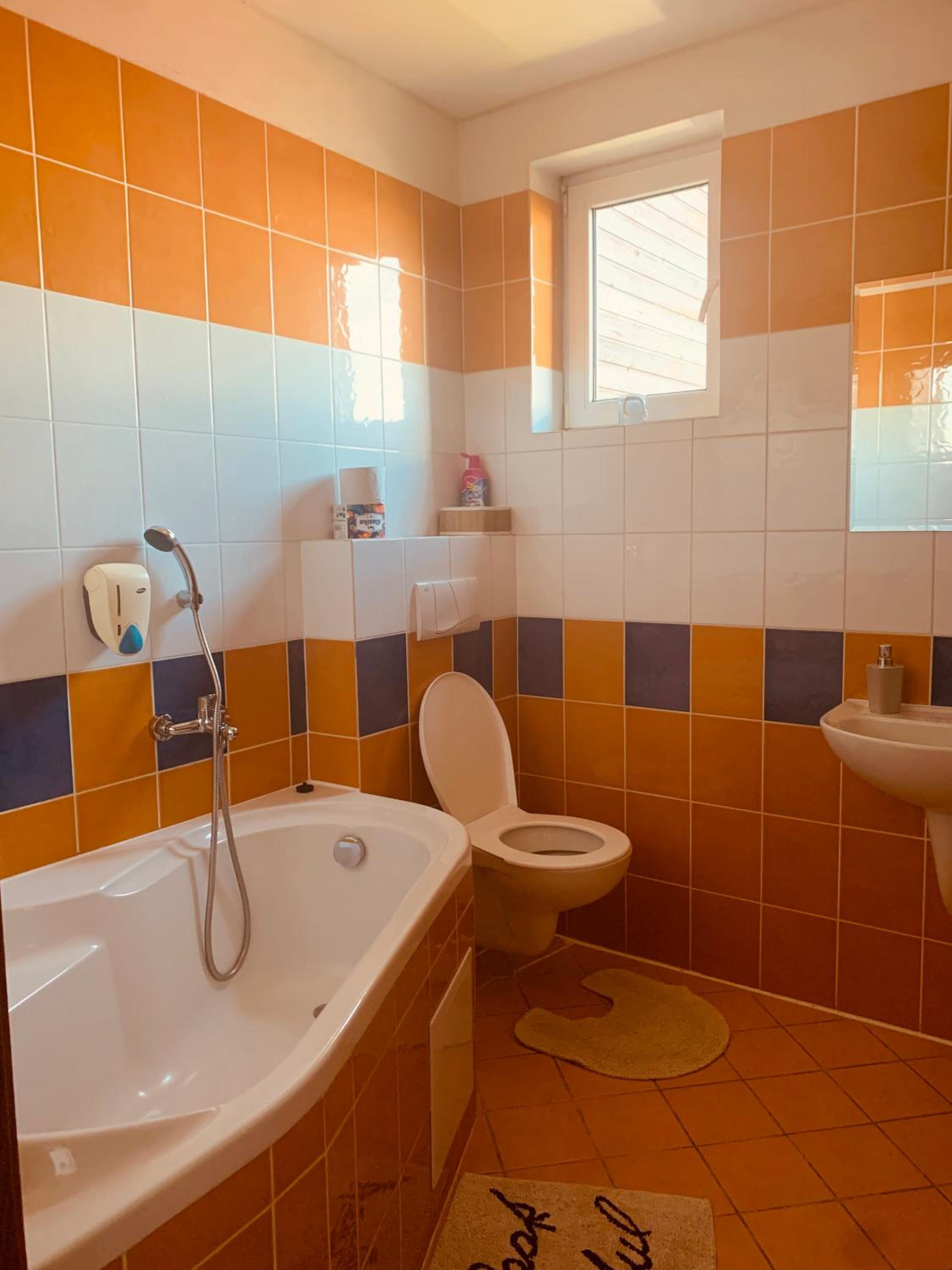 Standard Two-Bedroom Apartment - Photo 4
