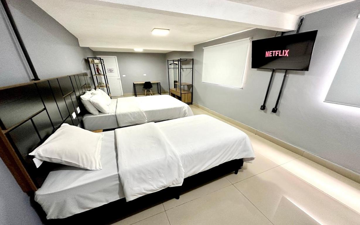 Deluxe Suite with Air conditioning