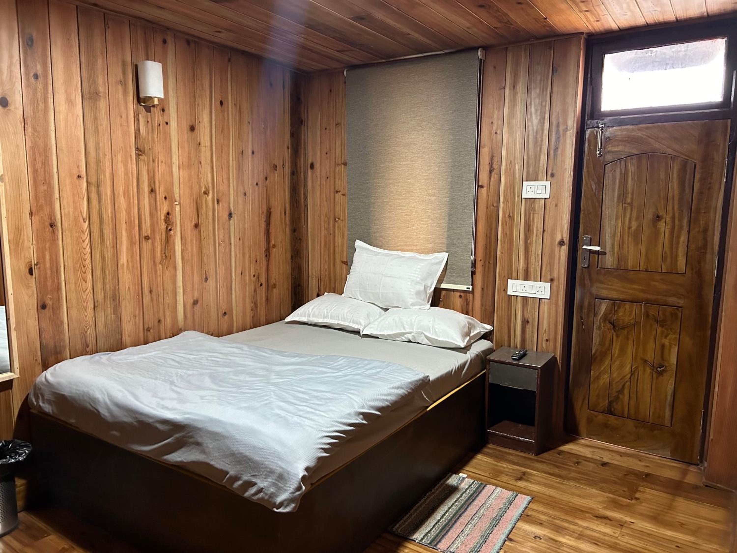 Economy Quadruple Room