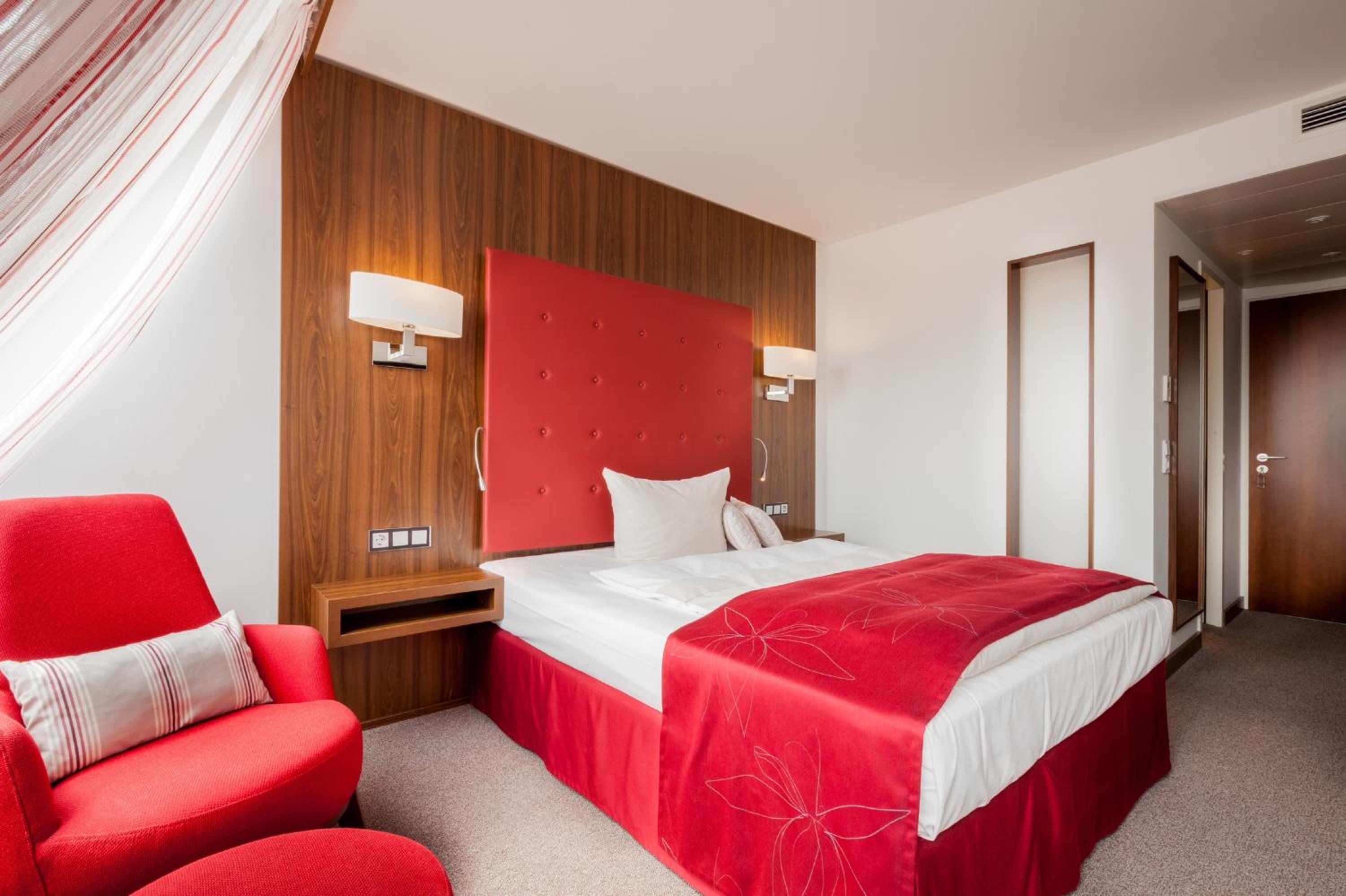 Standard Double Room - Photo 3