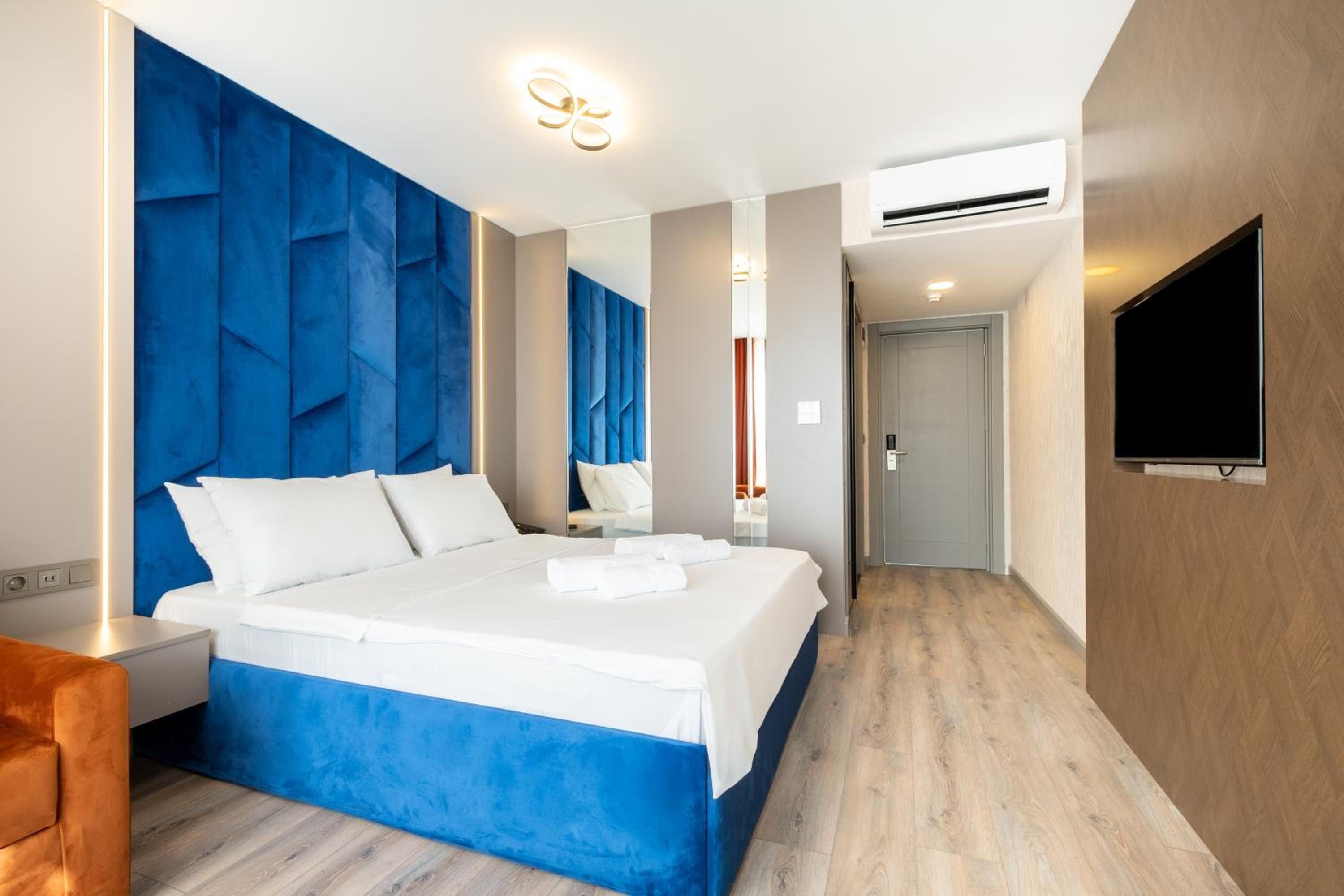 Budget Double Room photo 1