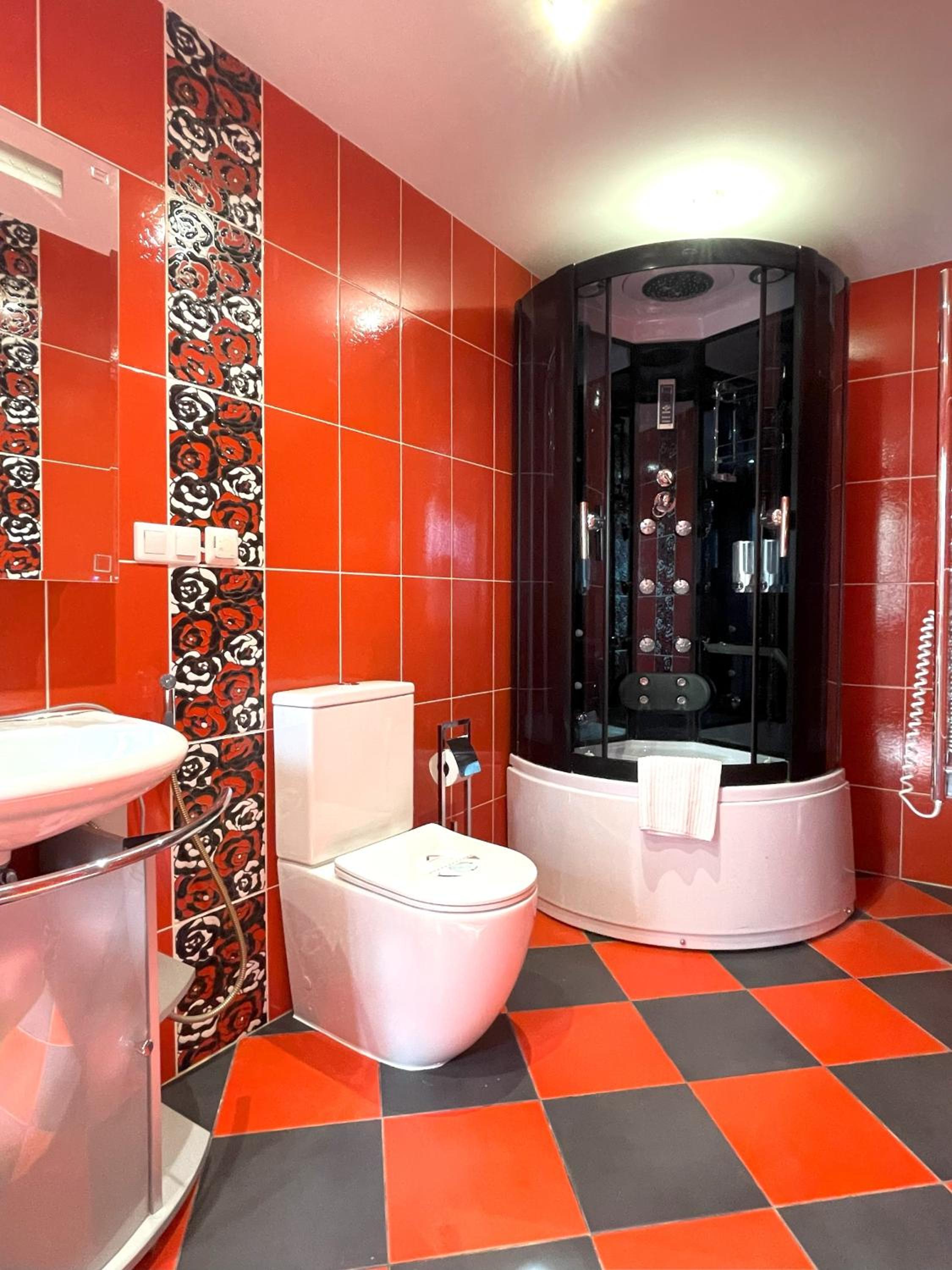 Two-Bedroom House - Photo 3