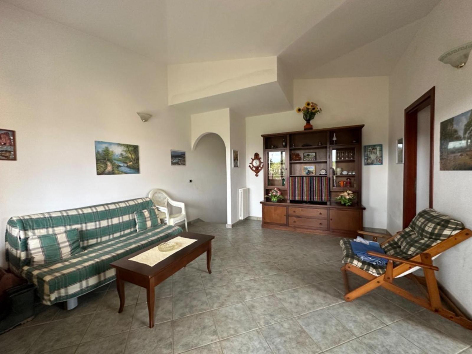 Two-Bedroom Townhouse photo 1