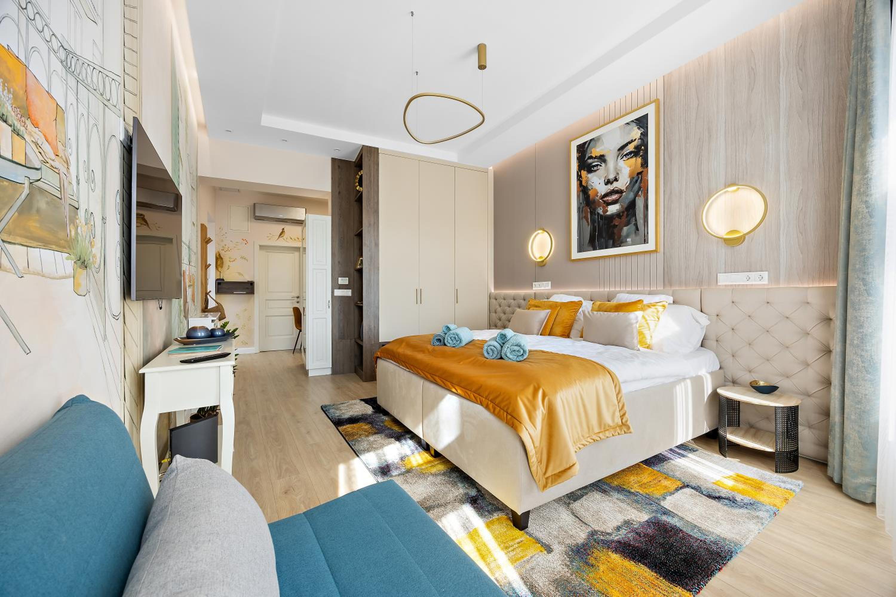 One-Bedroom Apartment