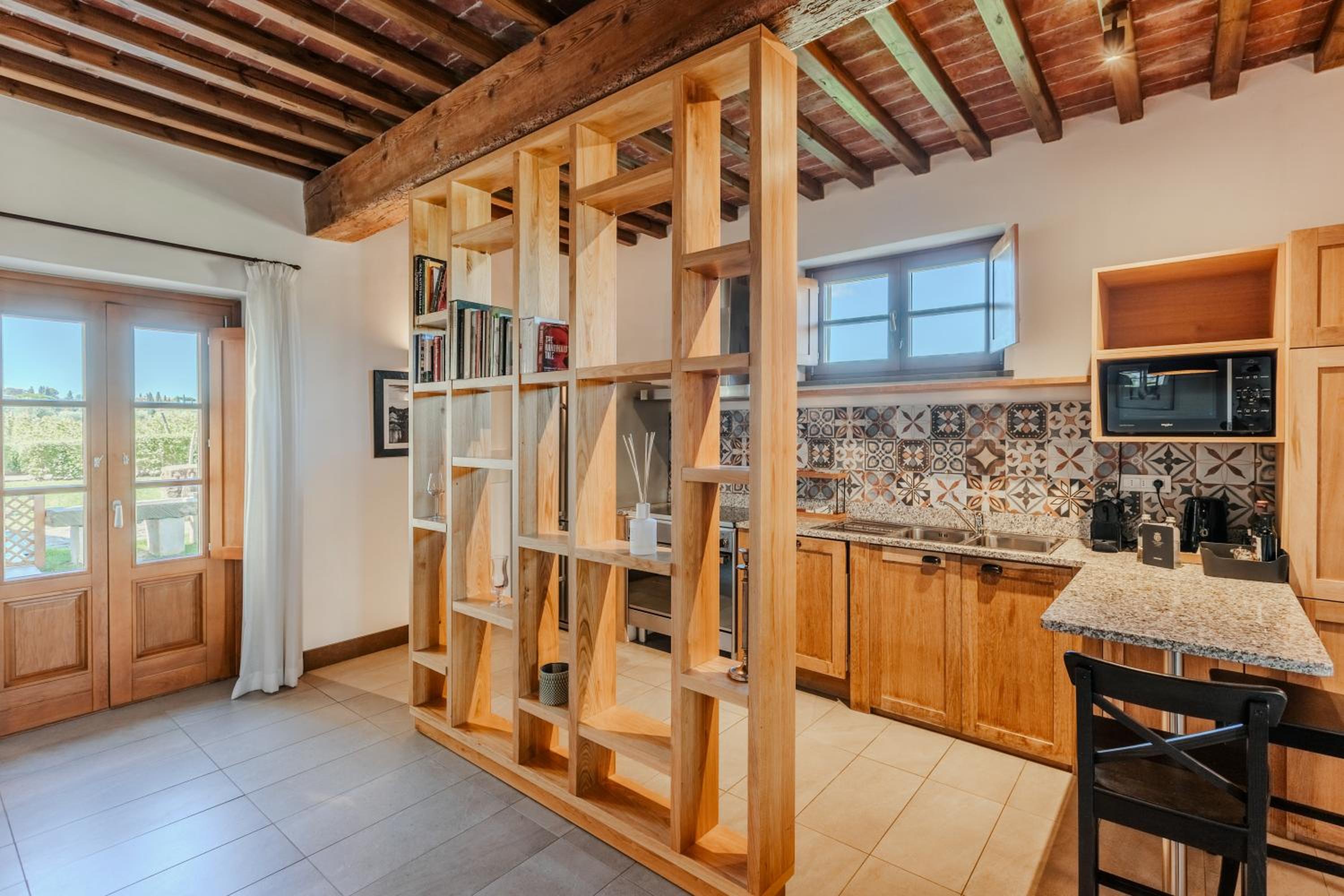 Apartment - Ground Floor photo 2