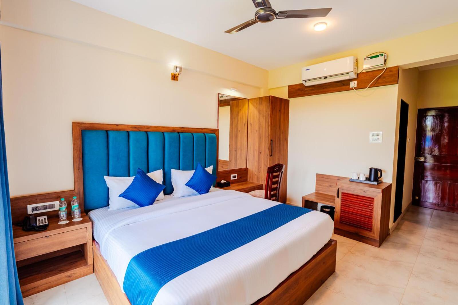 Deluxe Double Room photo 3