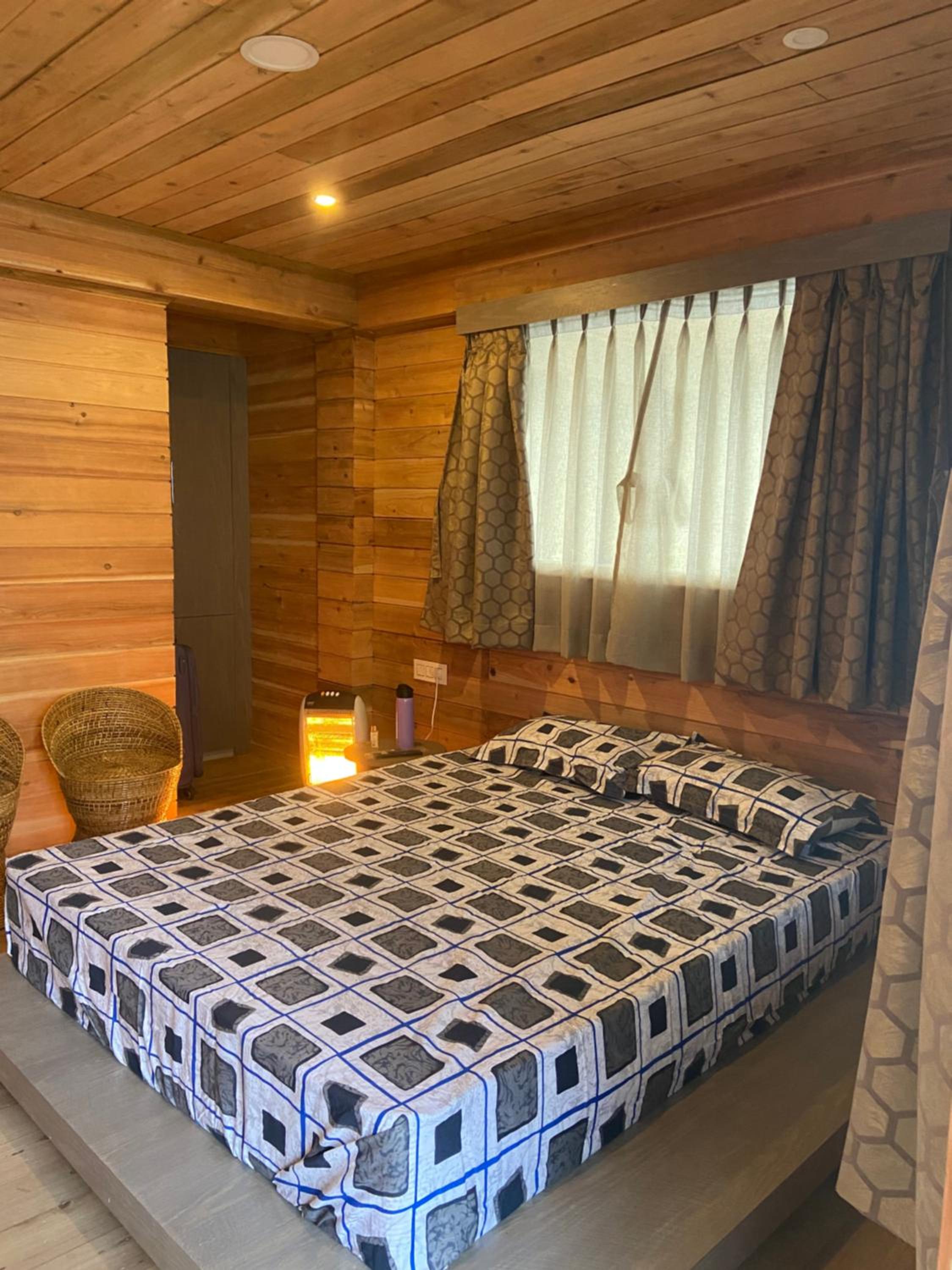 Double Mountain View Room