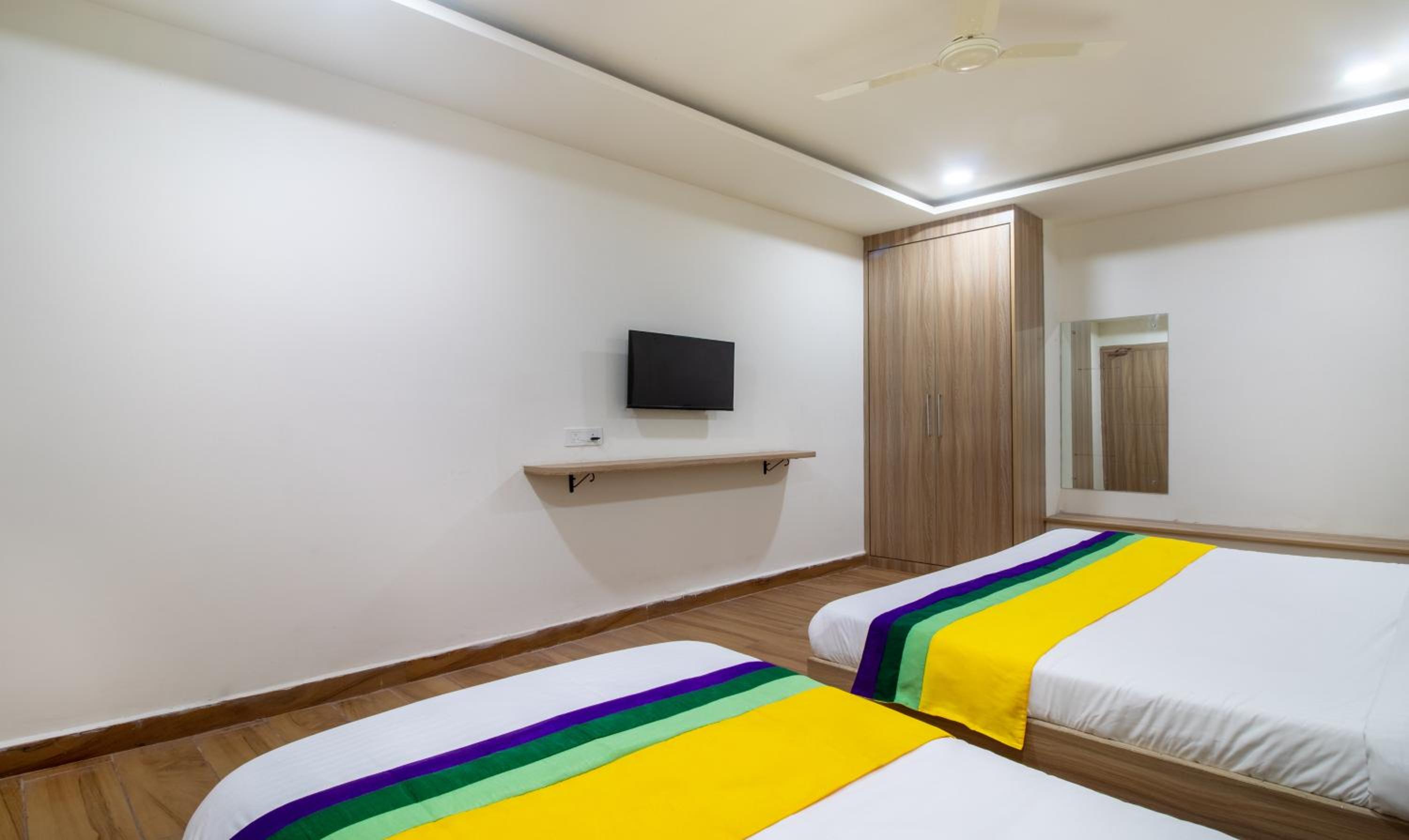 Deluxe Double Room photo 3