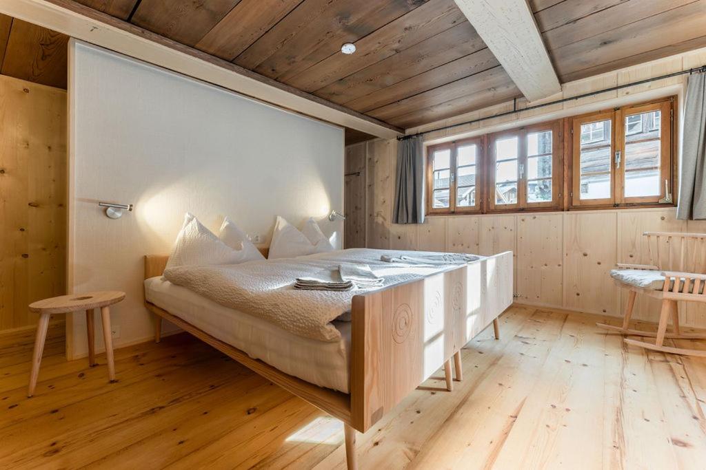 Large Double Room photo 2