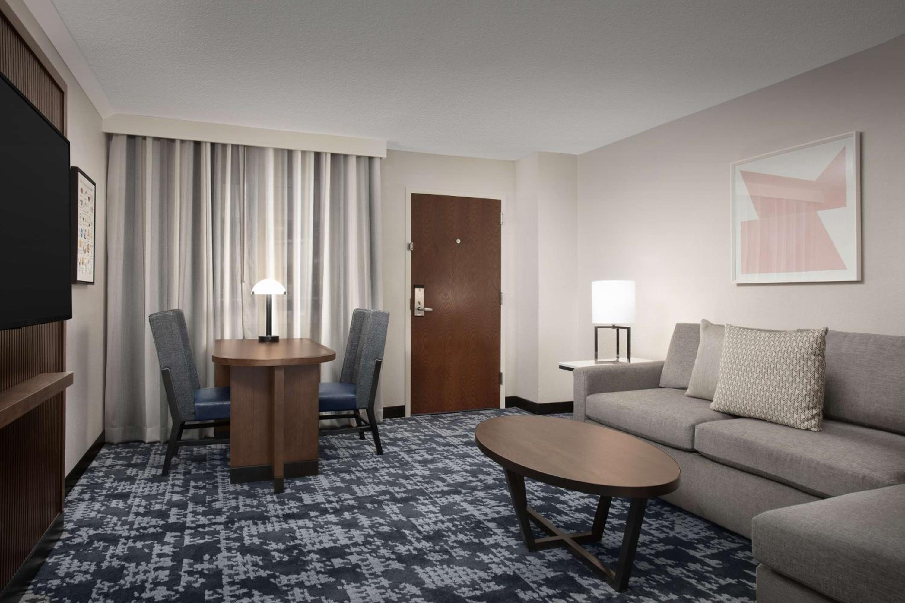 King Suite - Photo 4