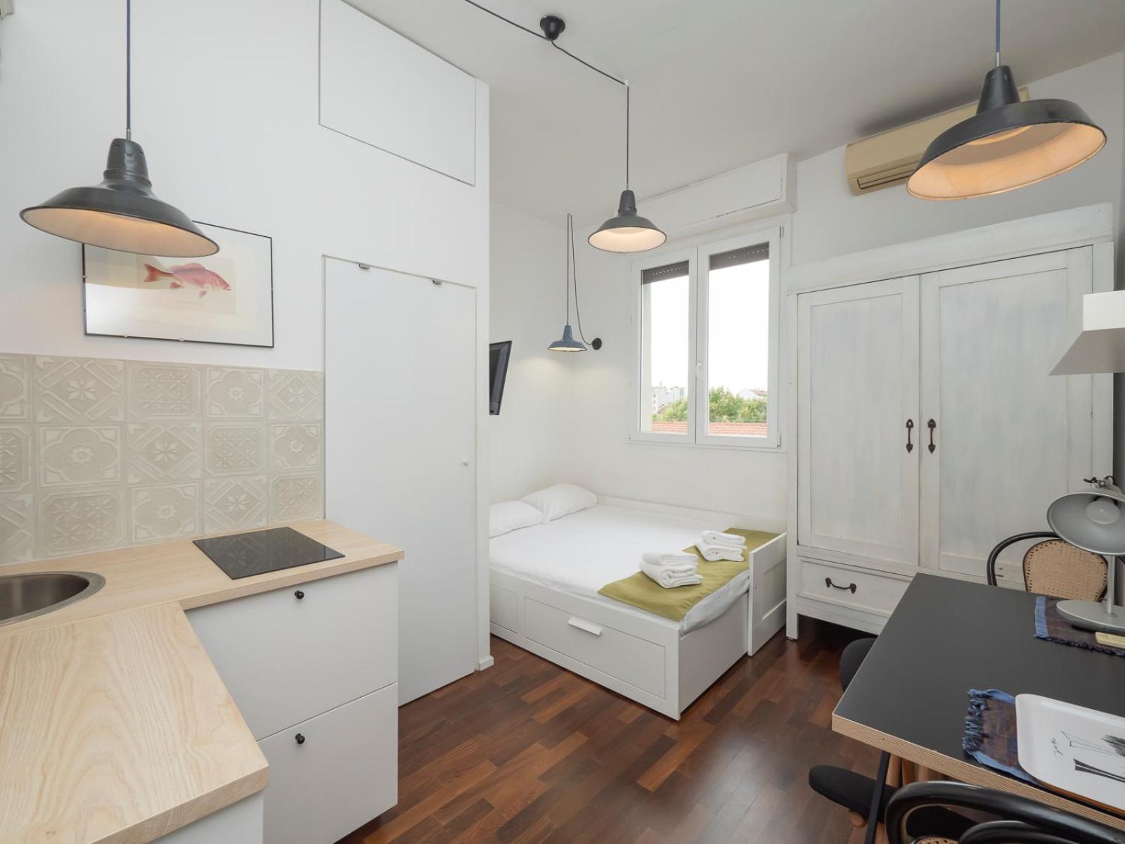 One-Bedroom Apartment