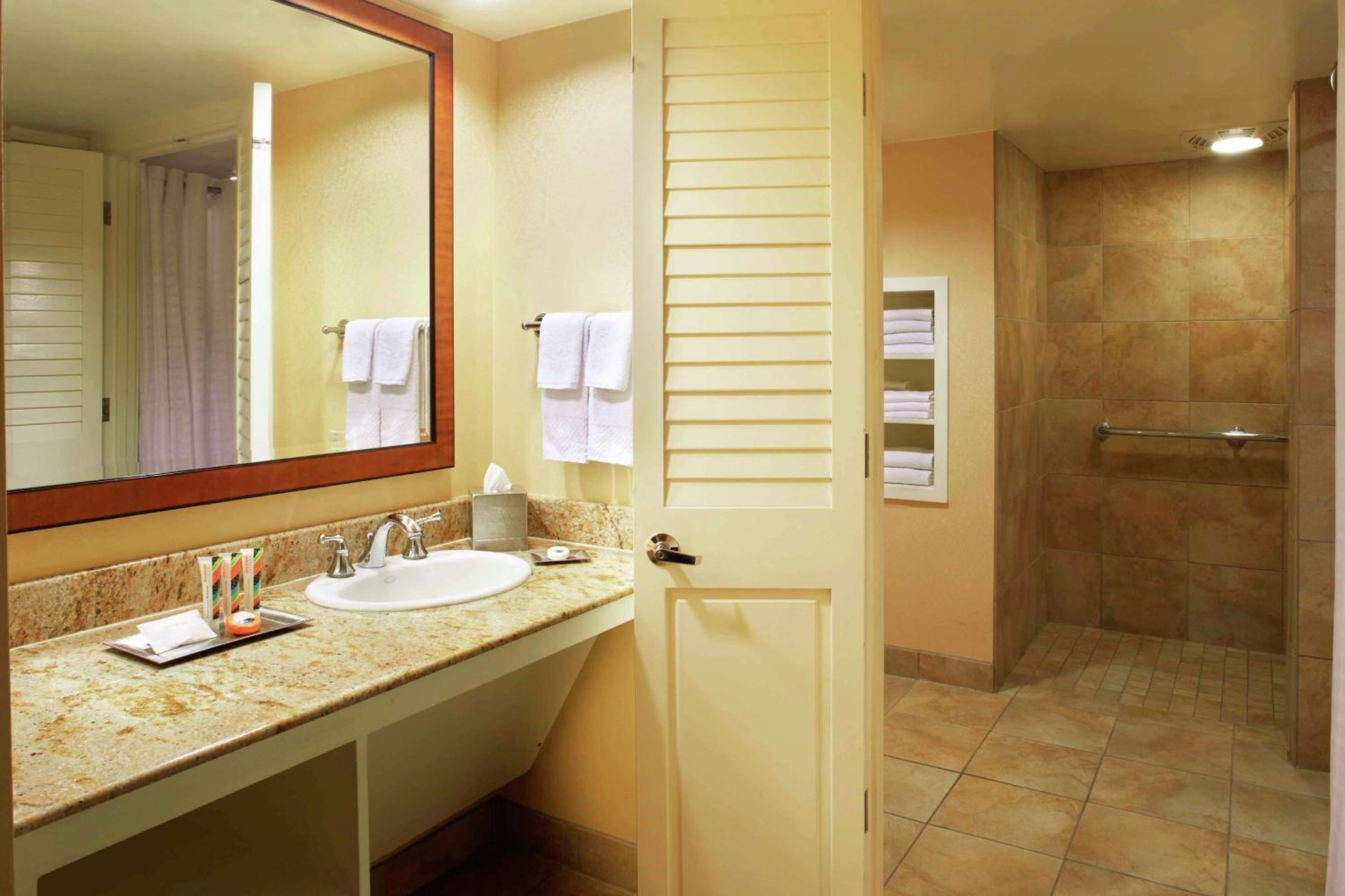 Resort View with Two Double Beds – Mobility Accessible Roll-in Shower