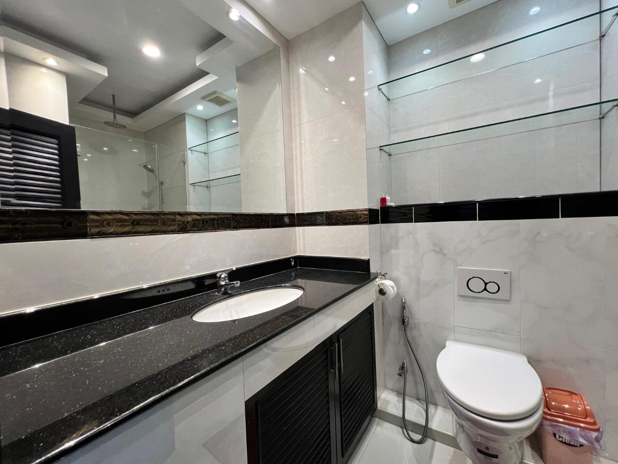 Deluxe Studio with Sea View photo 2