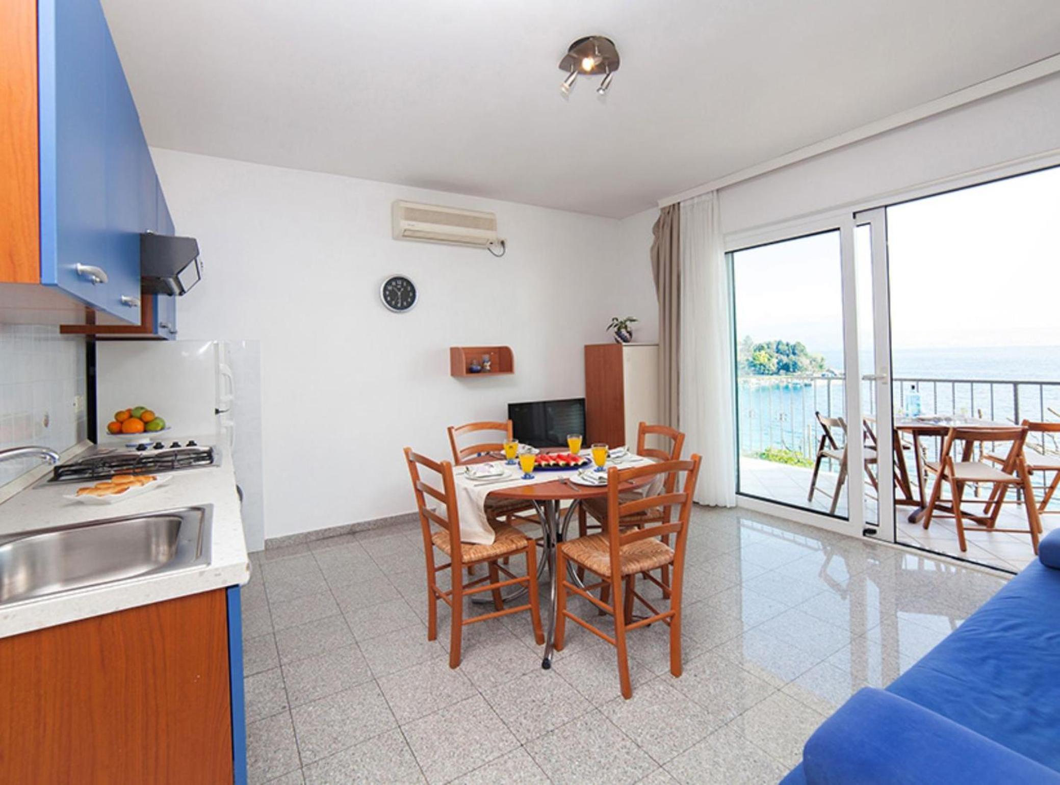 Standard One Bedroom Apartment With Balcony And Sea View photo 1