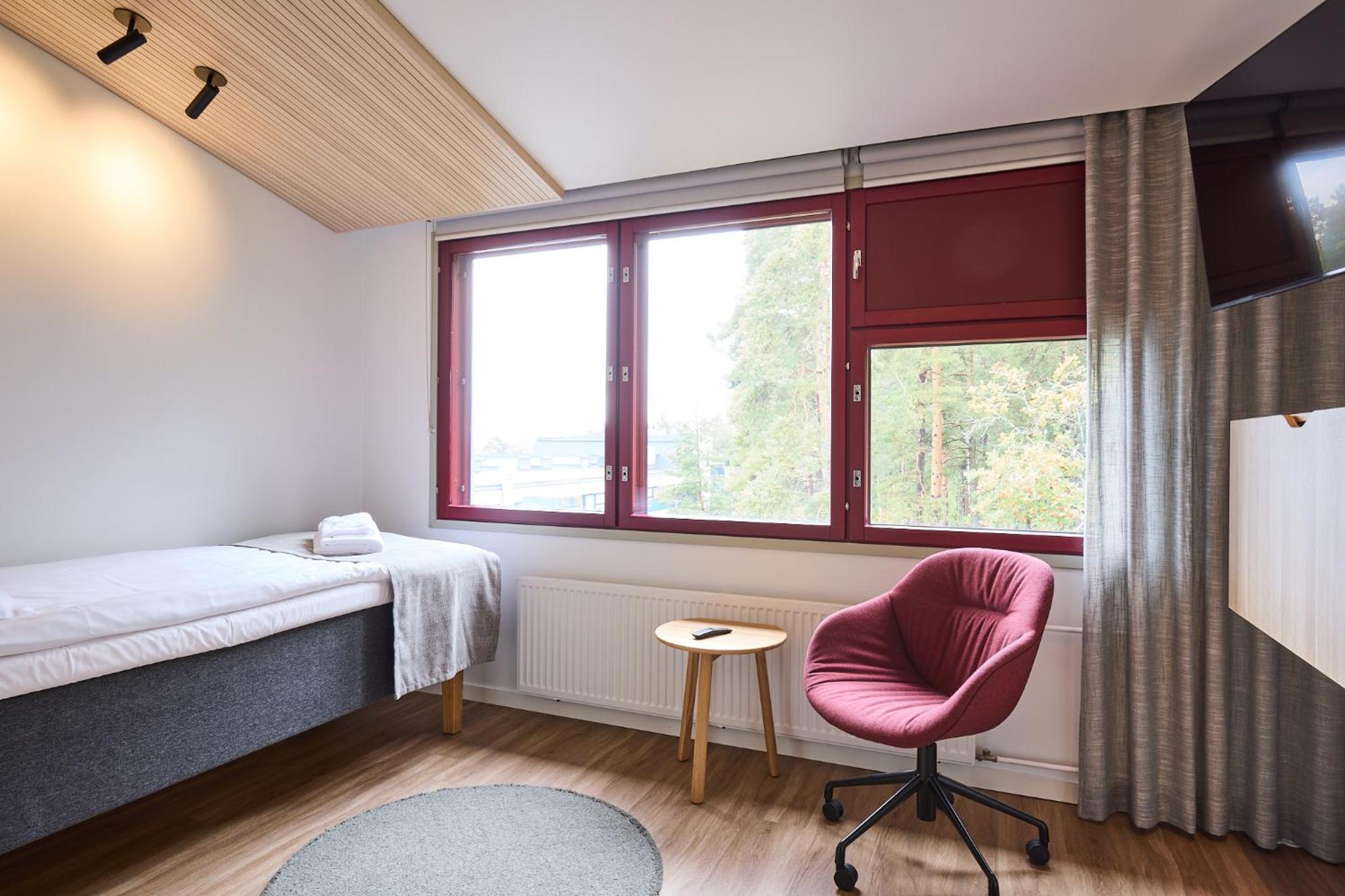 Twin Room - Disability Access photo 1