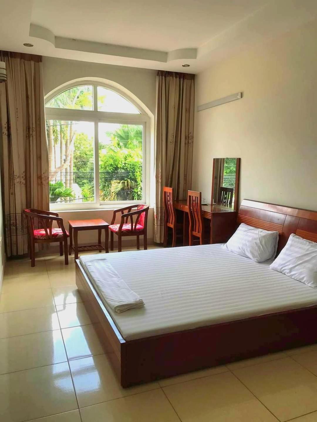 Standard Double or Twin Room photo 1
