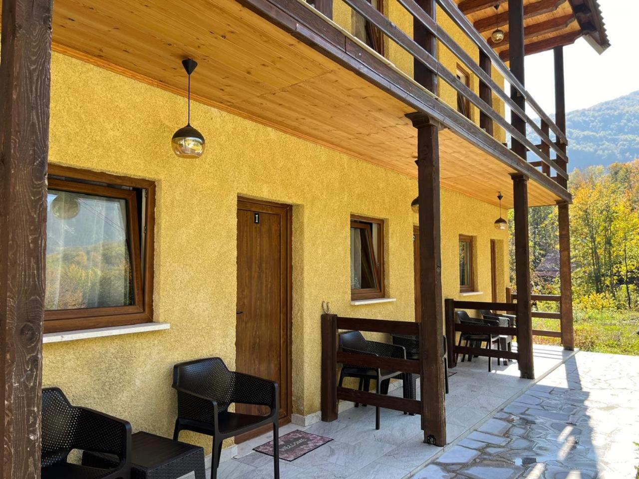 Twin Room with Terrace photo 1