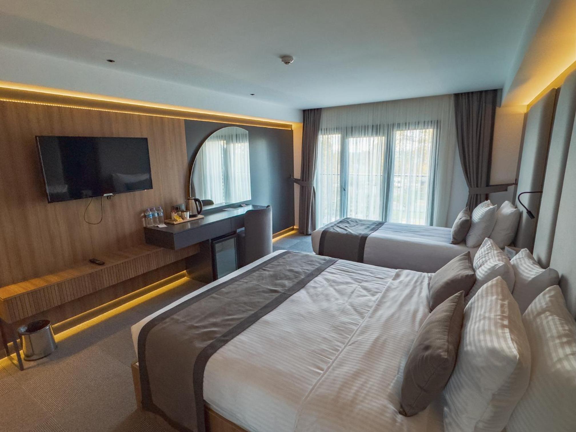 Superior Double Room - Photo 11