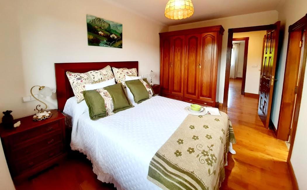 Apartamento de tres habitaciones - Piso alto