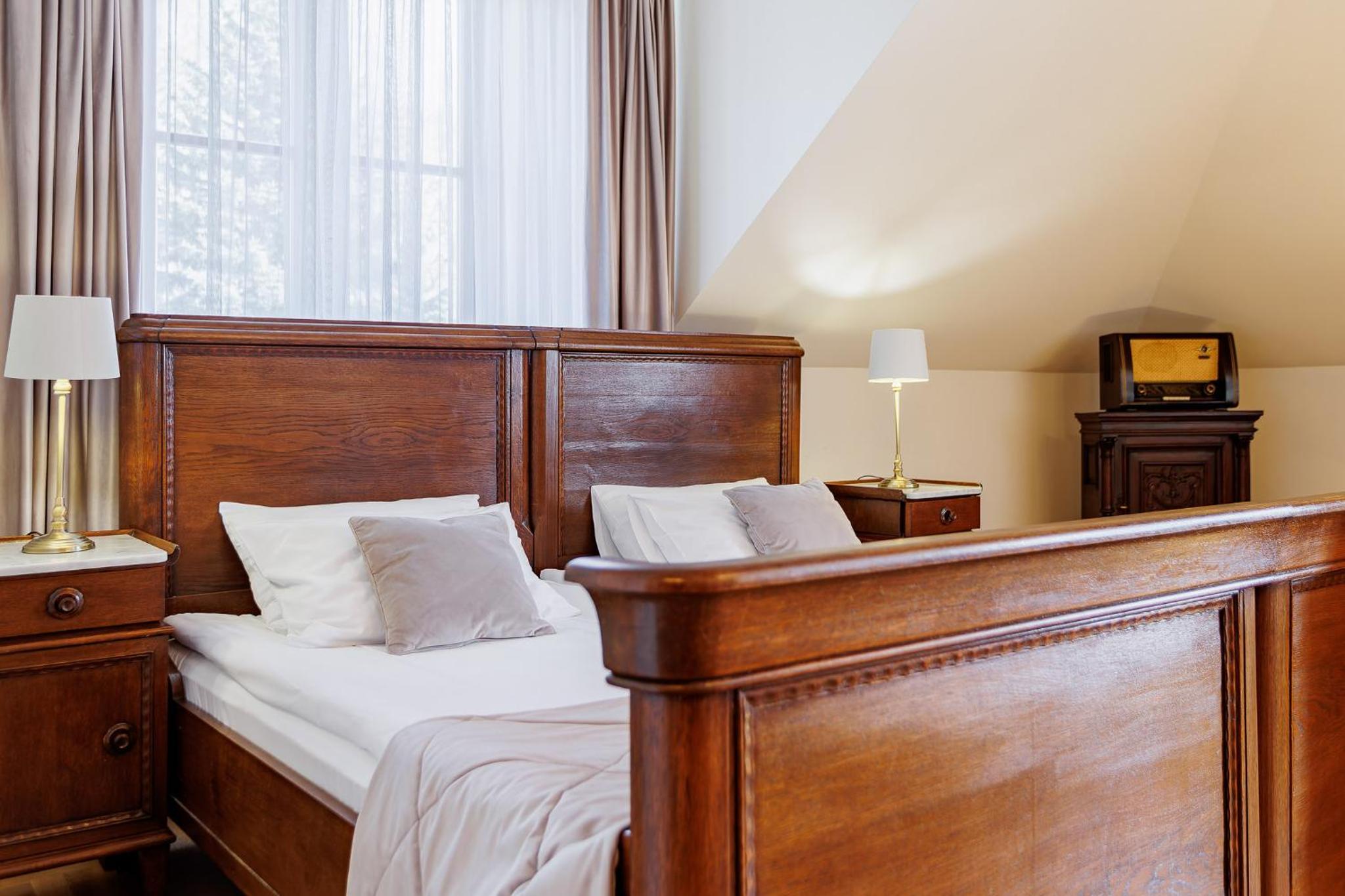 Superior King Room