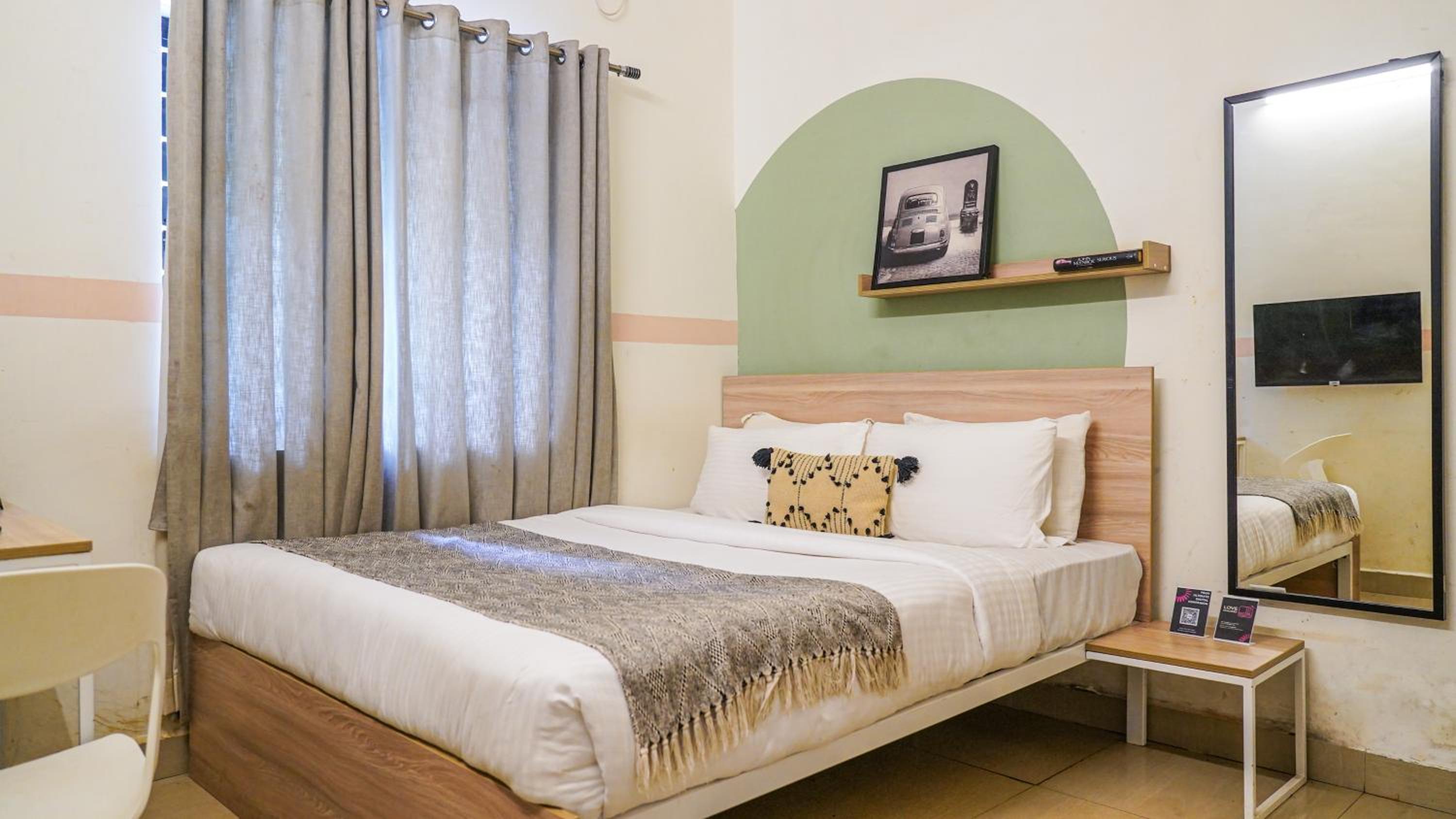 Standard Double Room - Photo 1