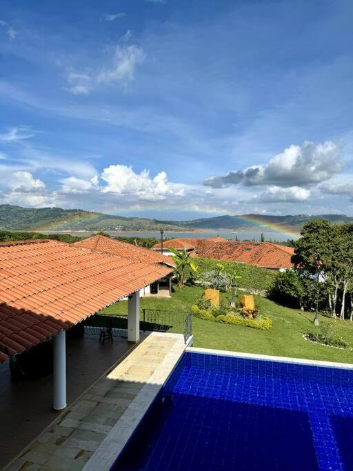 Villa photo 3