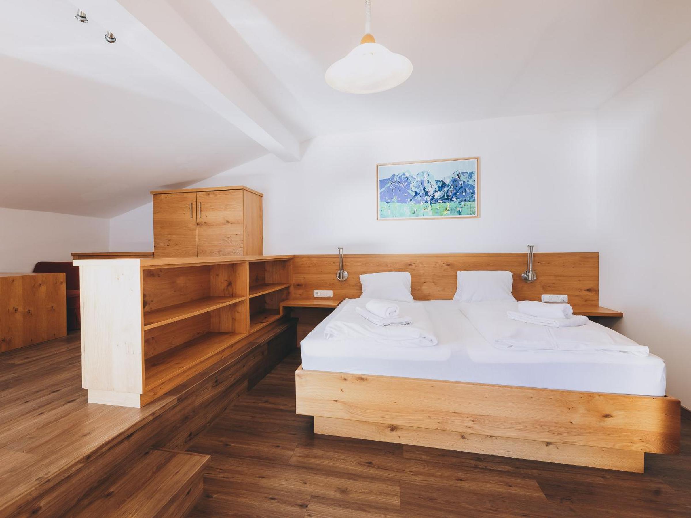 One Bedroom Apartment with Balcony (2-4 Adults)
