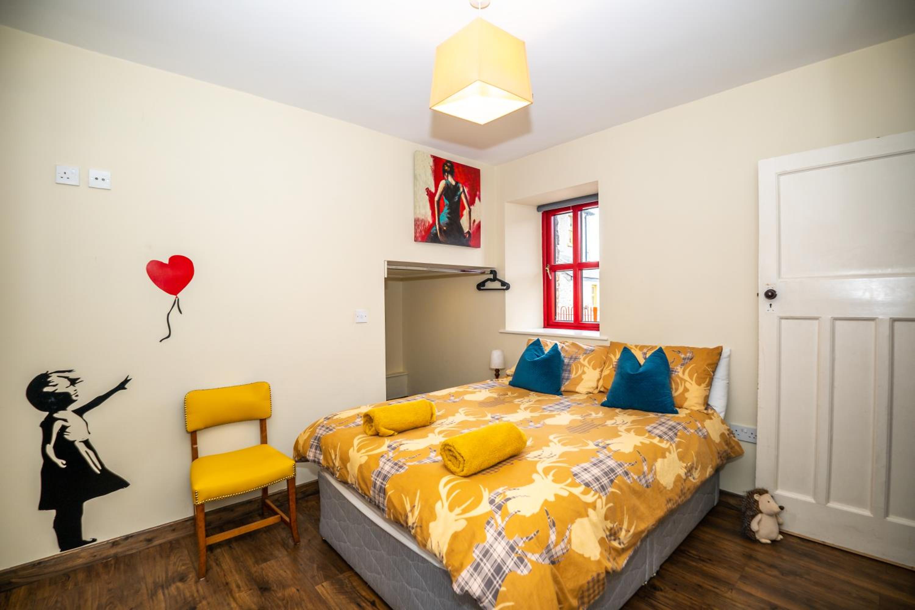 Two-Bedroom House photo 3