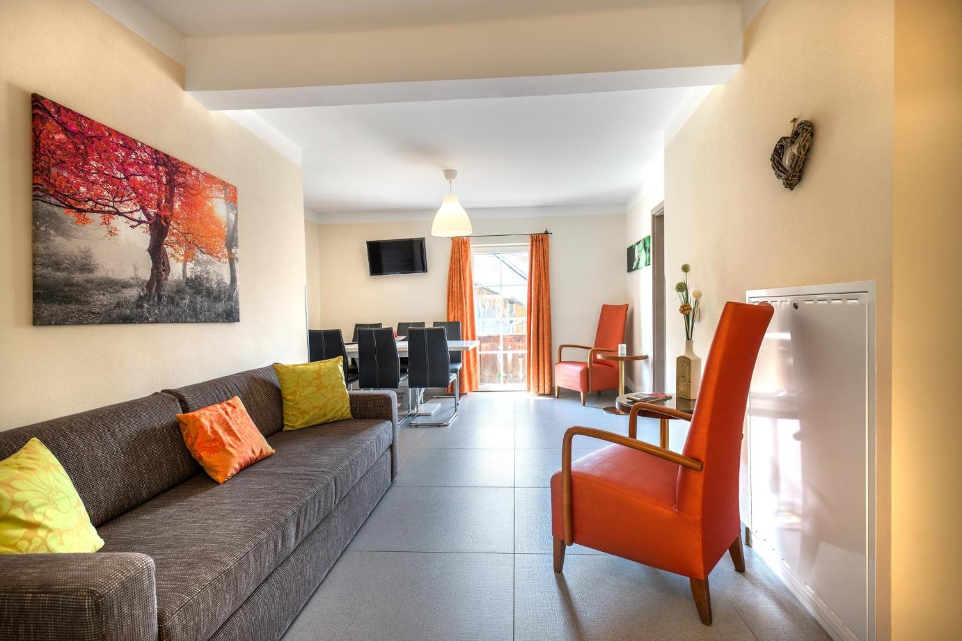 Three-Bedroom Apartment - Photo 2
