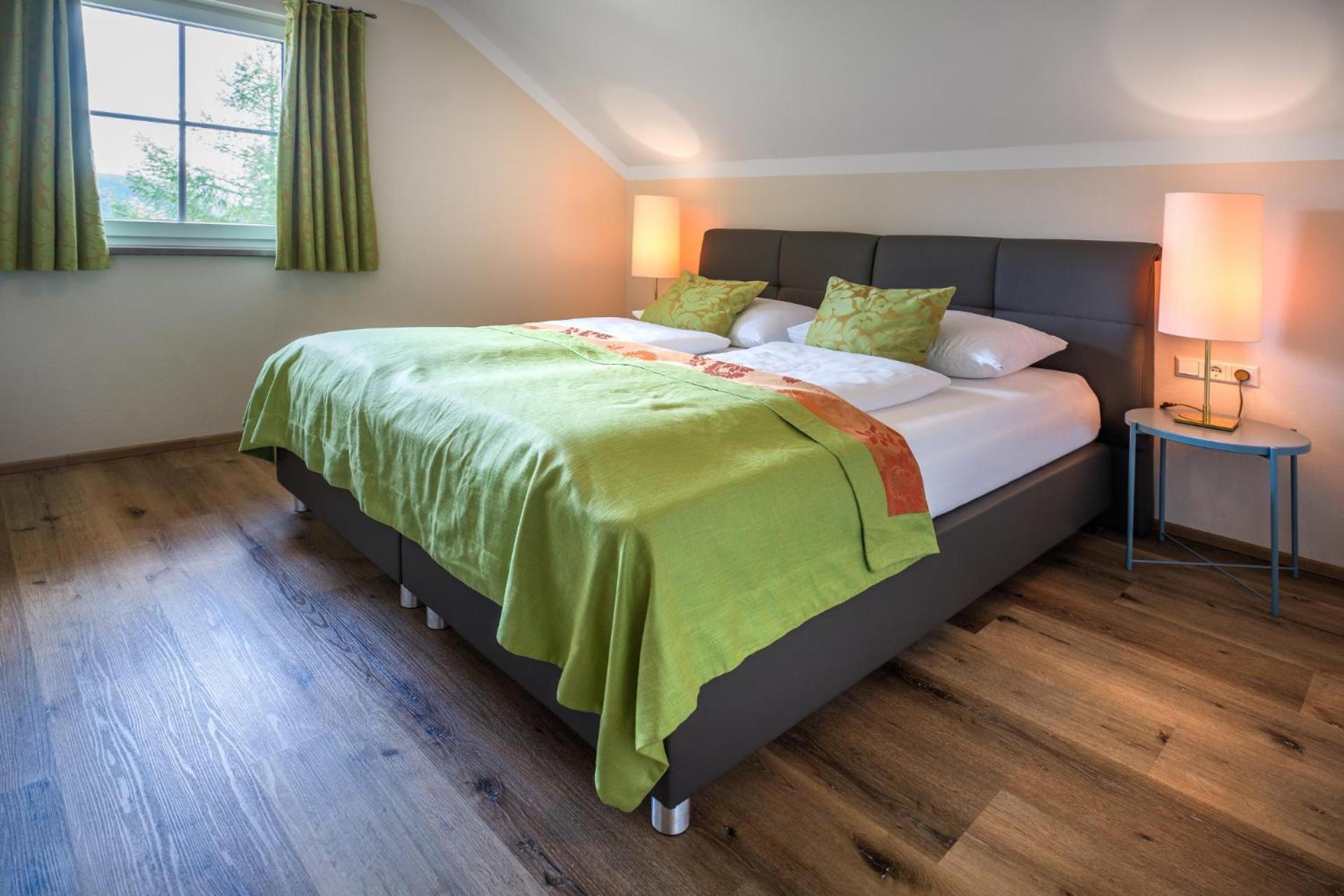 Holiday Home - Split Level - Photo 1