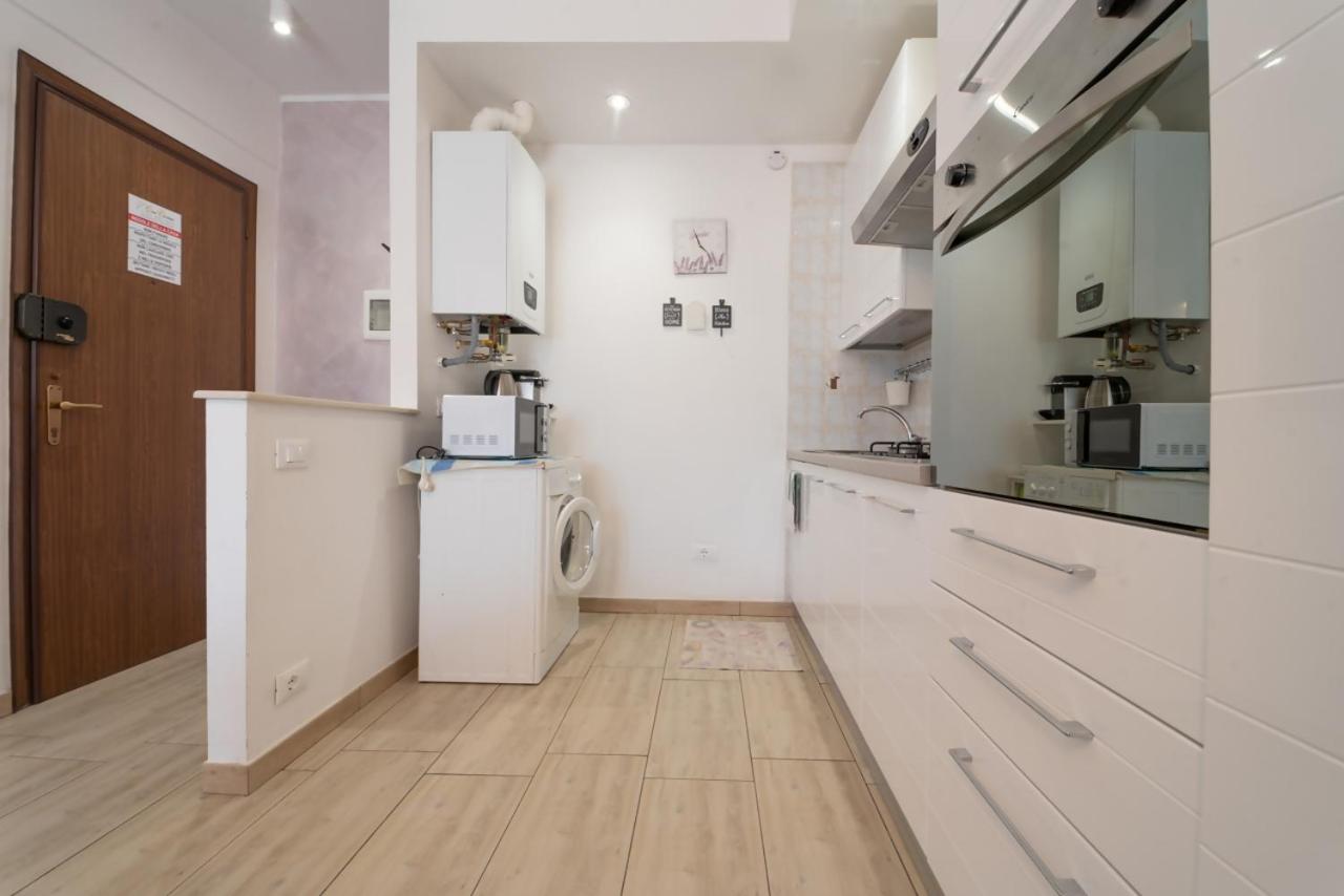 Two-Bedroom House - Photo 29