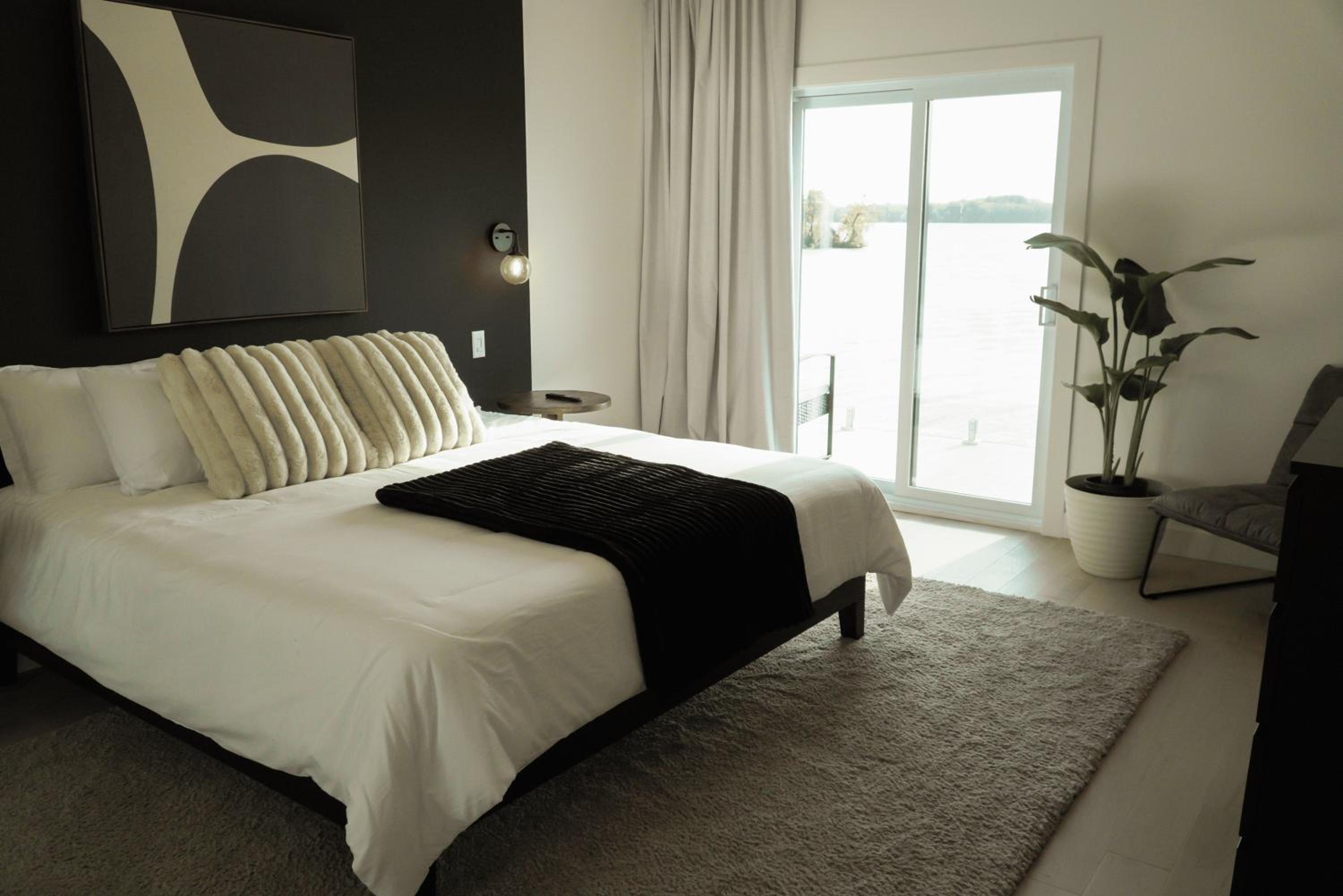 Villa photo 1