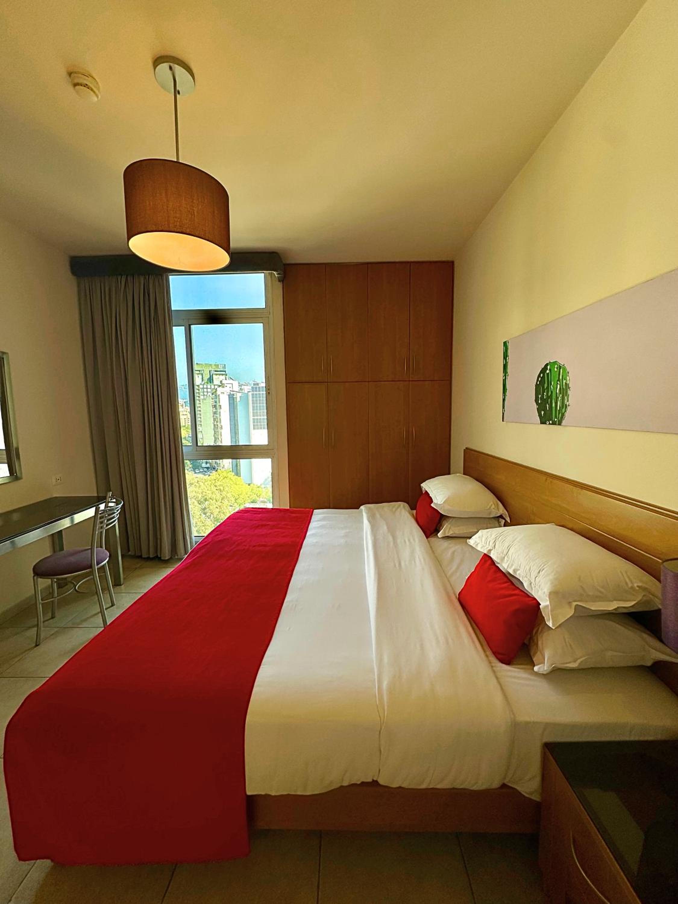 Executive Suite photo 1