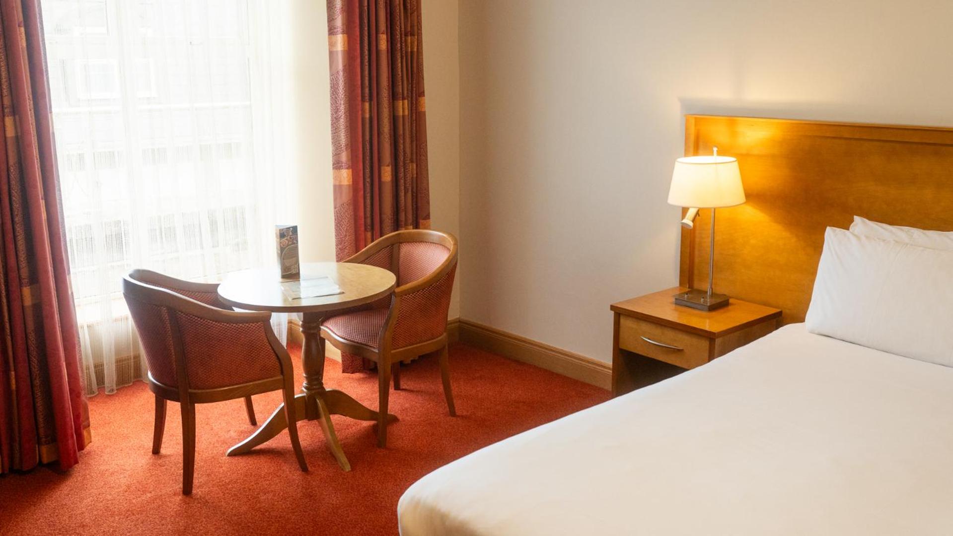 Double Room - Photo 5
