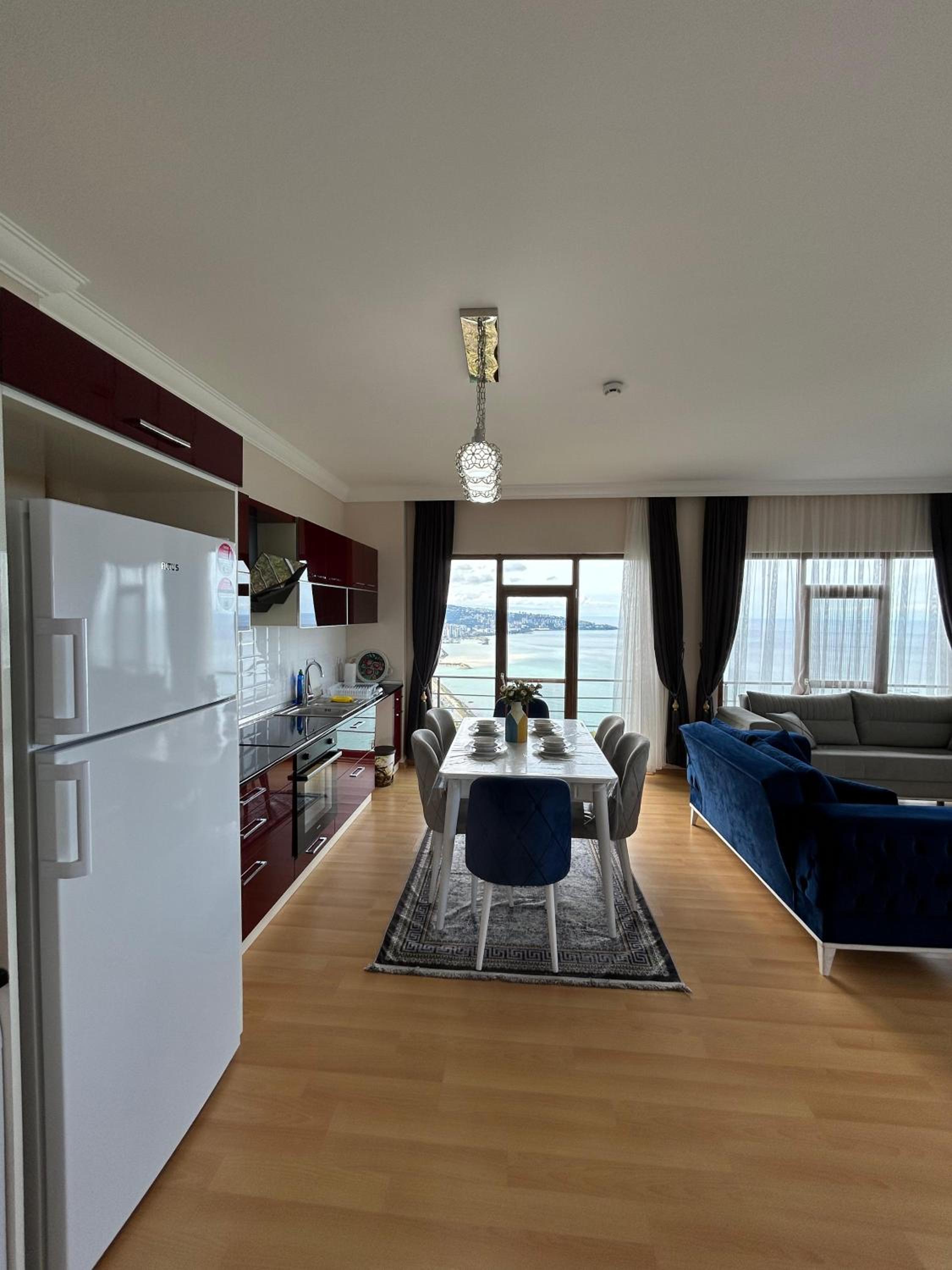 Apartment With Sea View photo 3