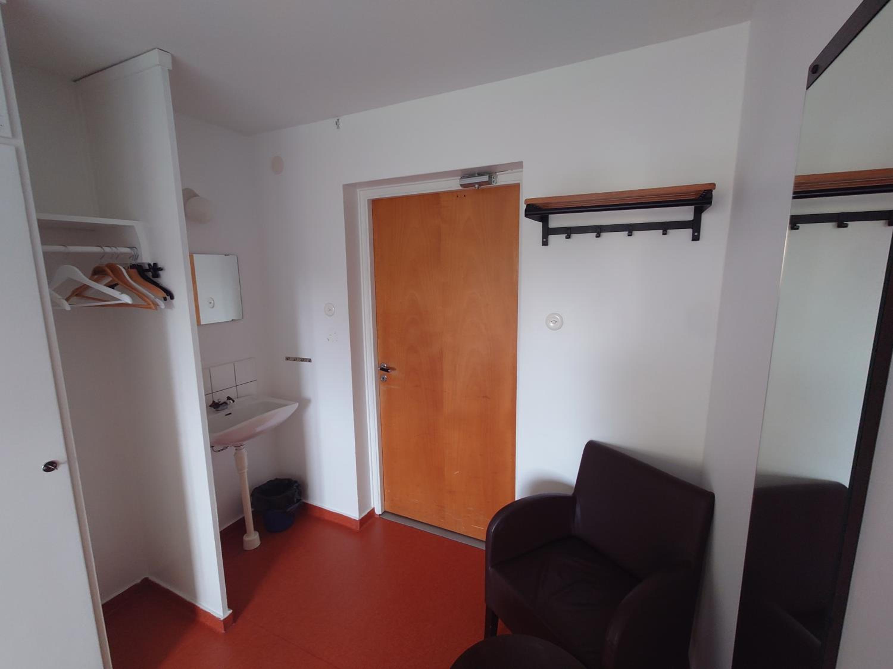 Double or Twin Room photo 1