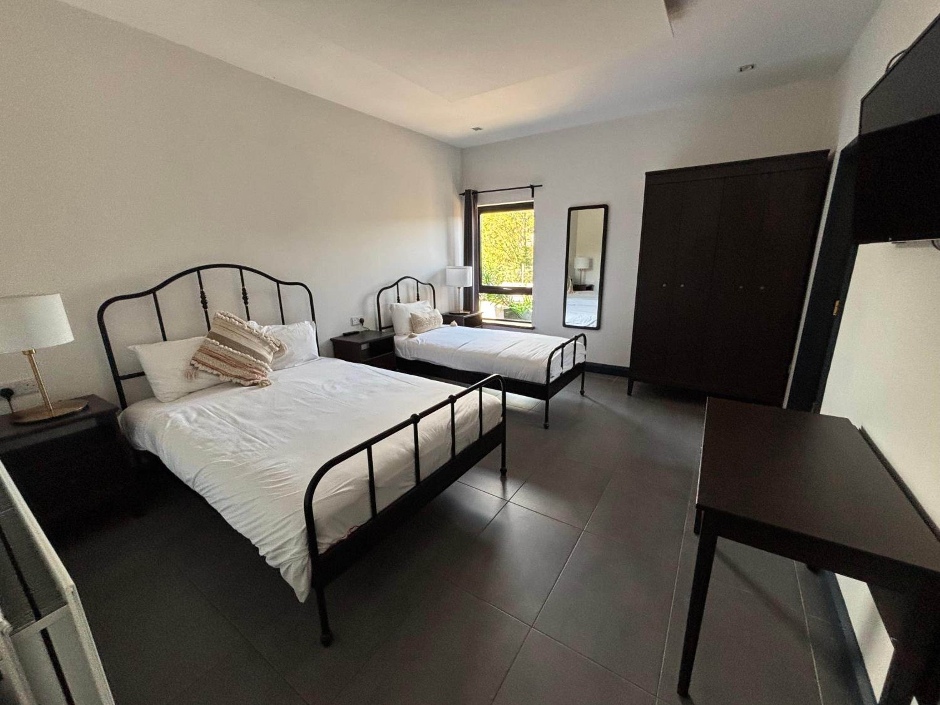 Four-Bedroom Holiday Home photo 2