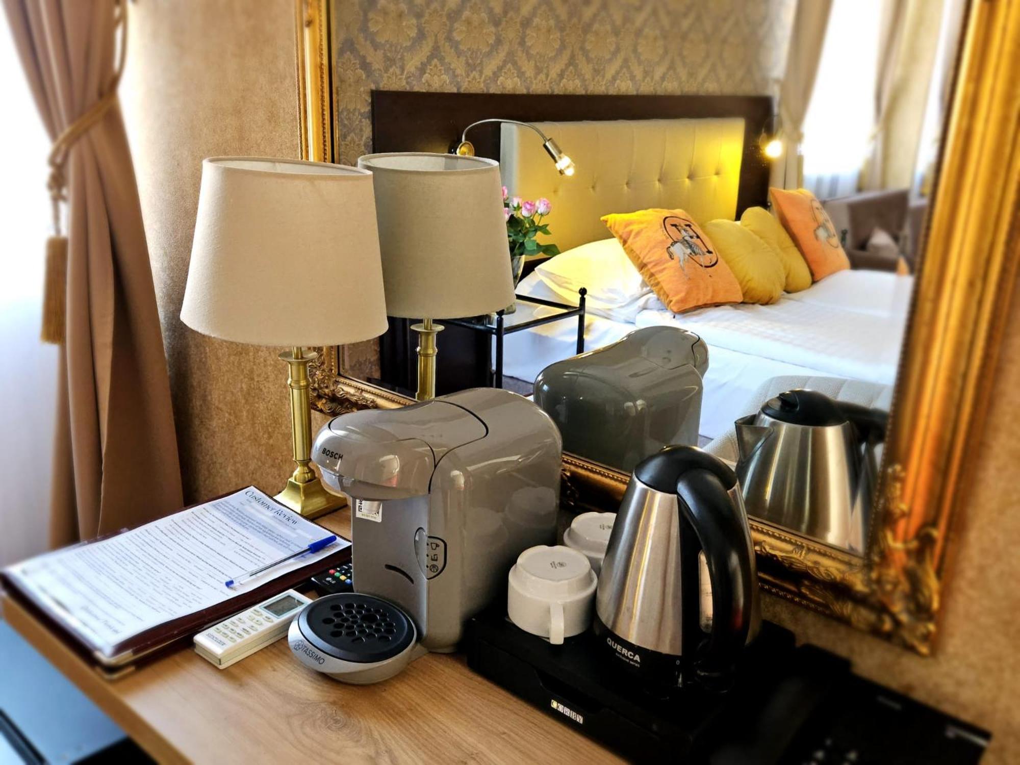 Luxury Apartment photo 2