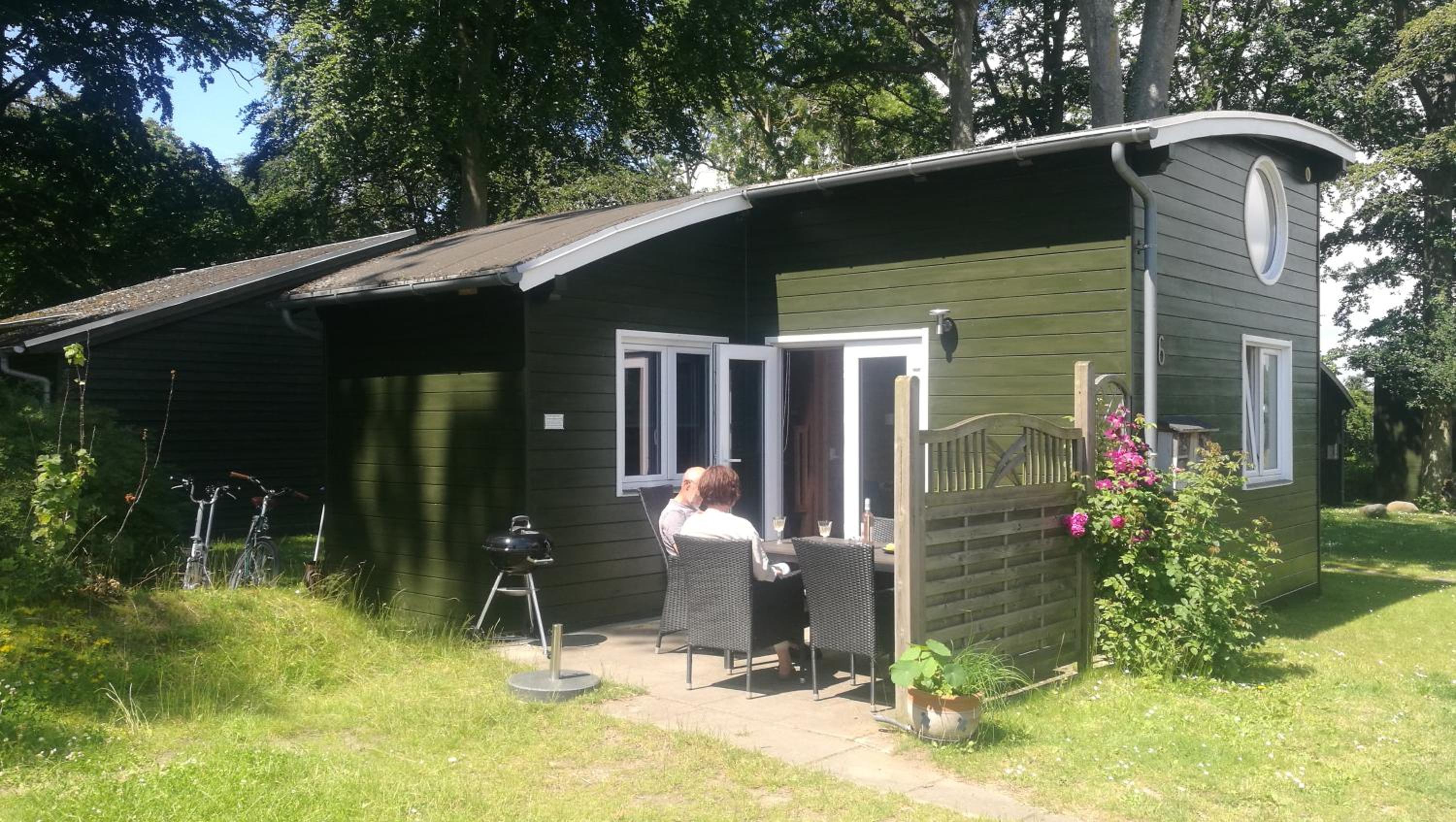 Superior Cottage with Private Bathroom photo 3