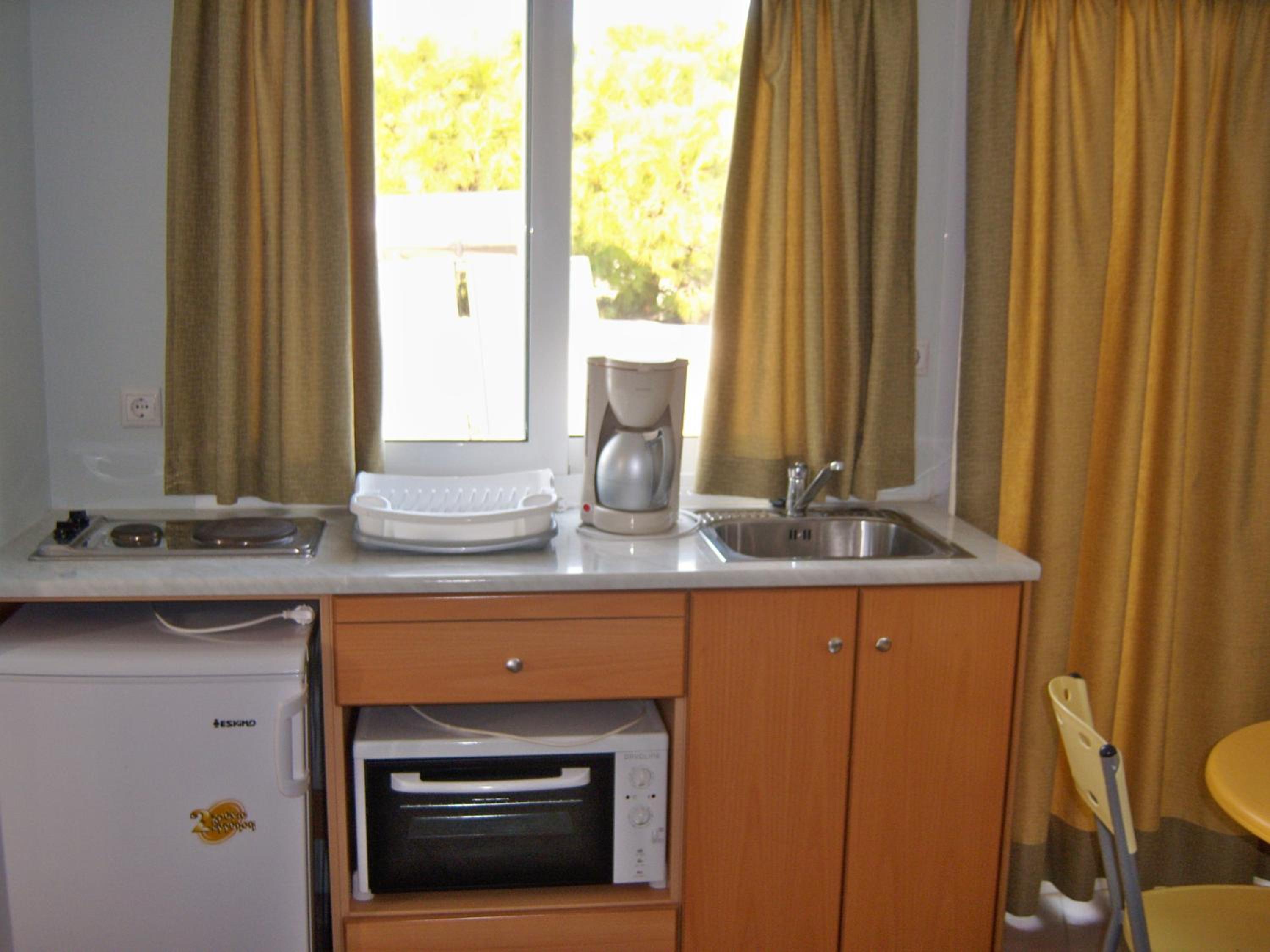 One-Bedroom Apartment with Sea View (2-3 Adults)