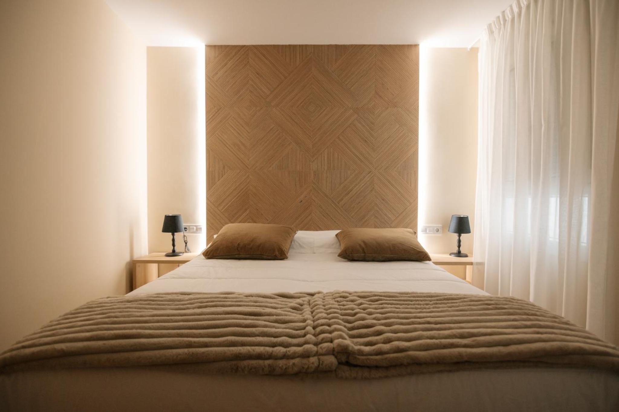Double or Twin Room with Extra Bed photo 3