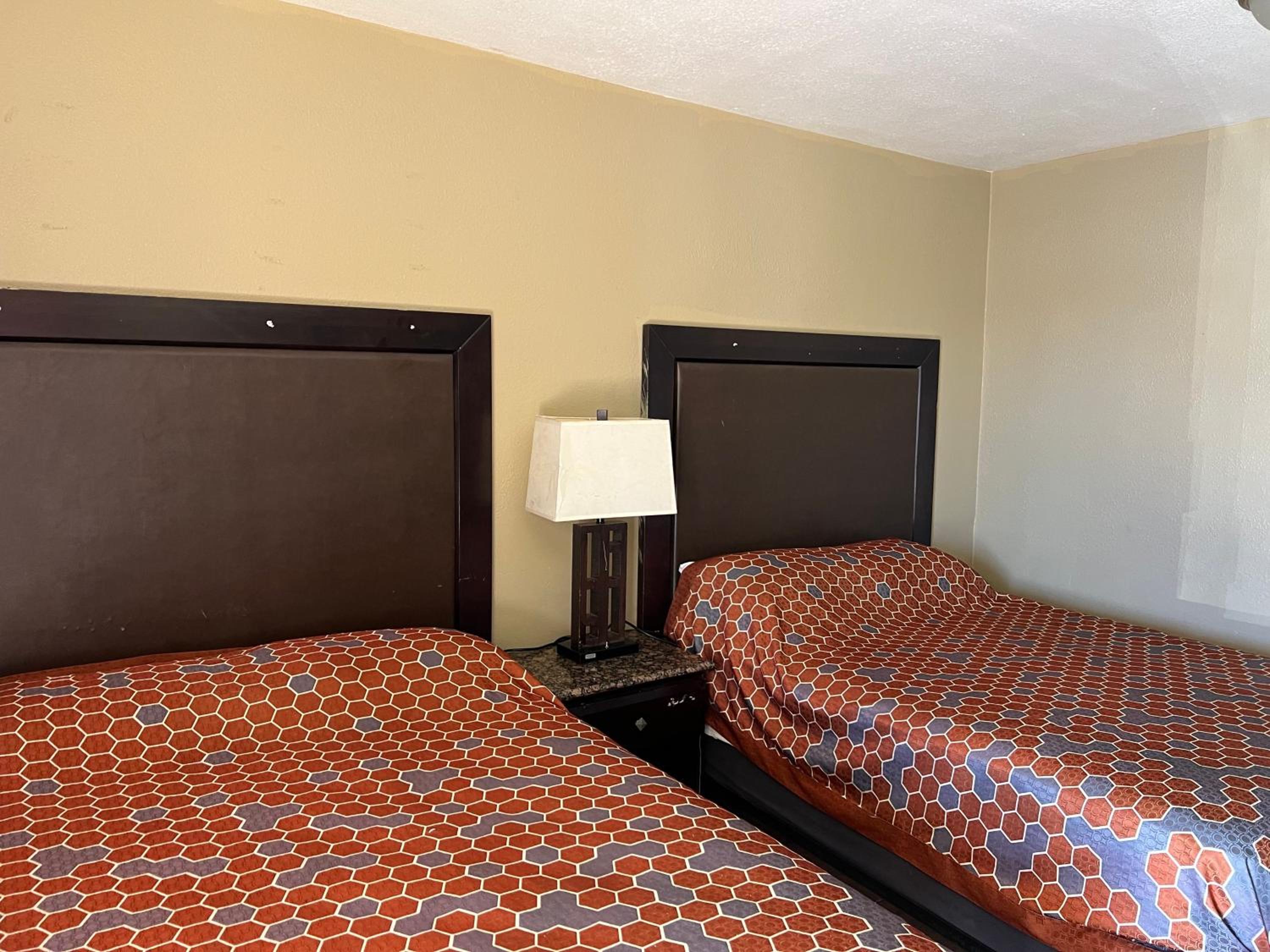 Double Room - Photo 2