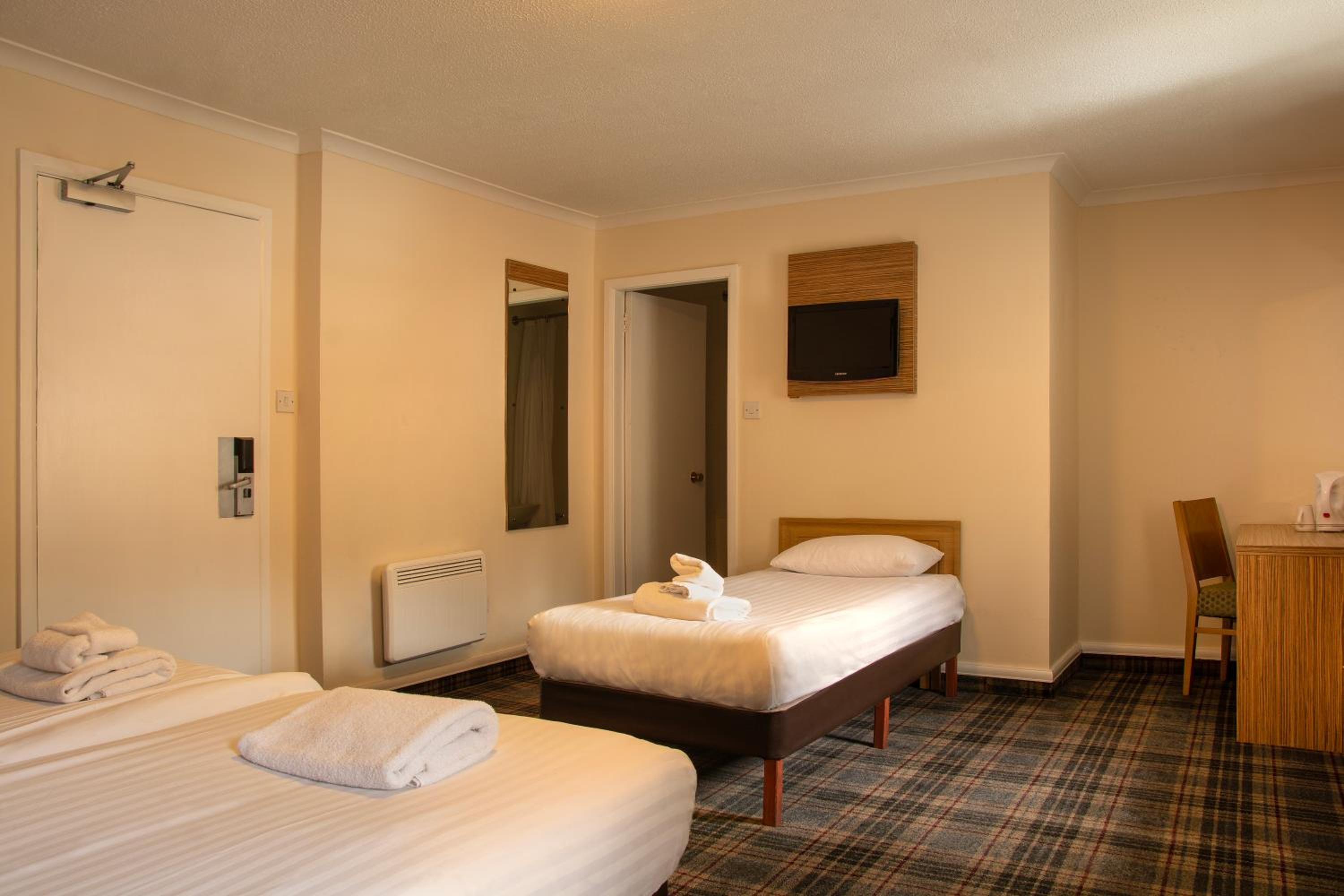 Triple Room - Photo 3