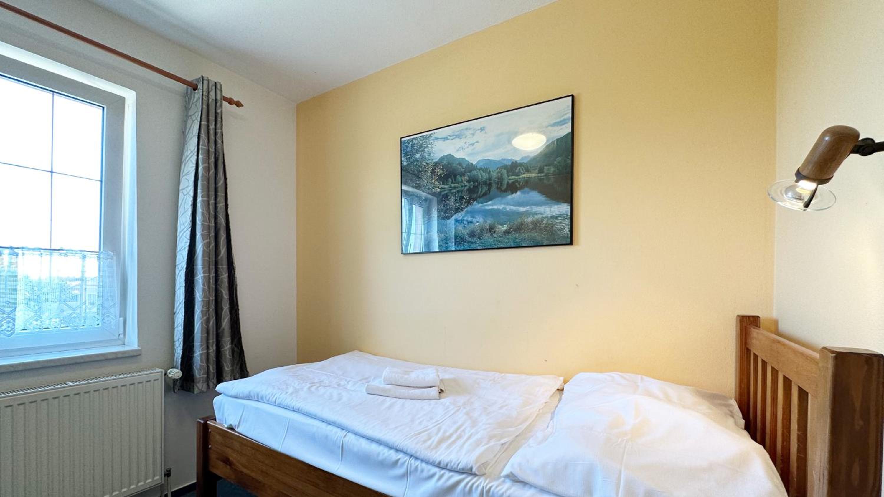 Single Room photo 2